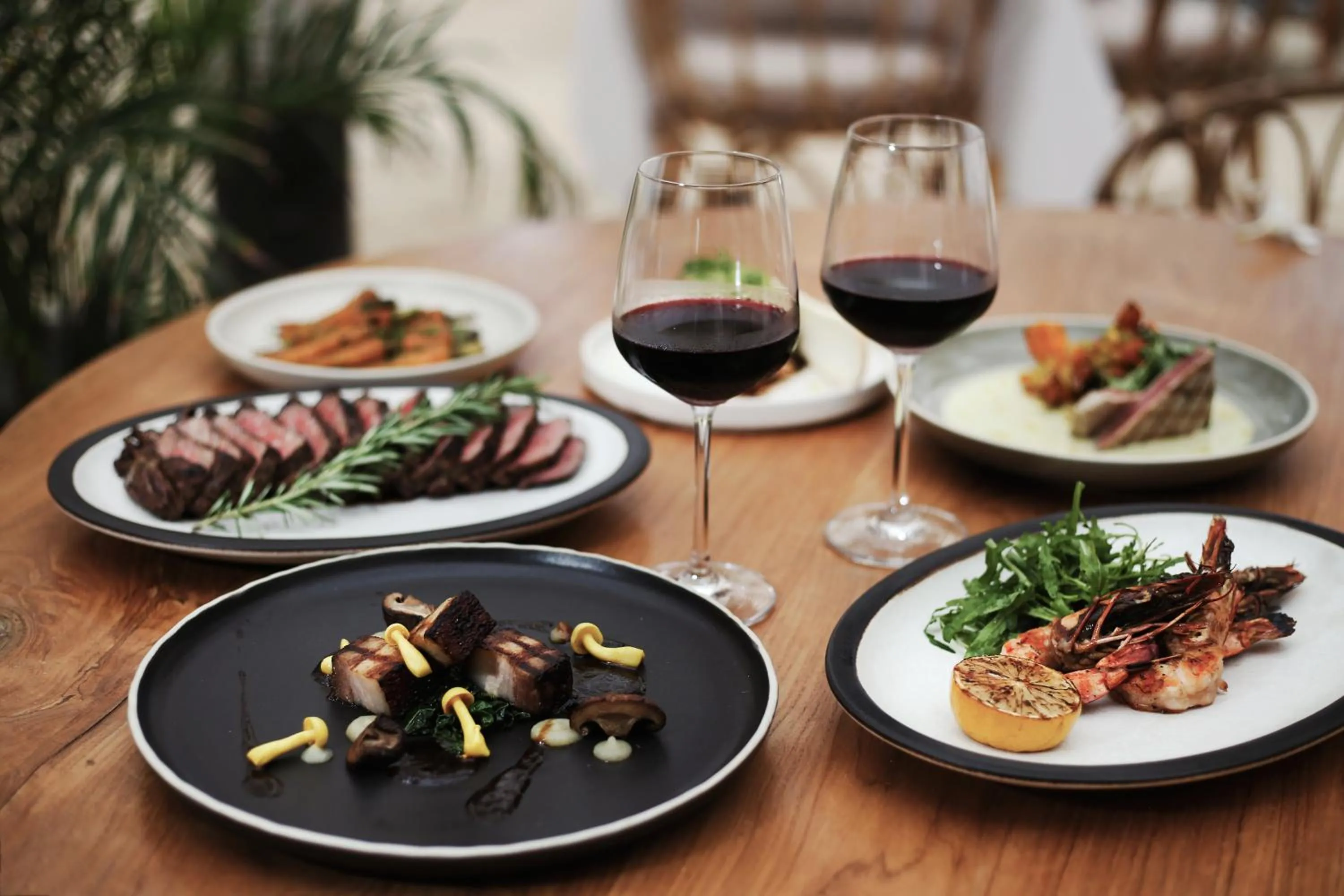 Food and drinks in Indiana Kenanga Boutique Hotel & Spa