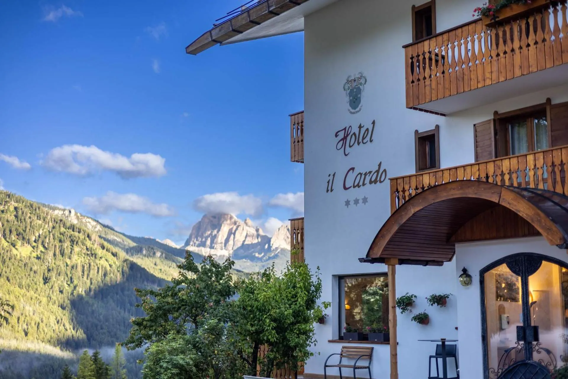 Property building in Hotel il Cardo