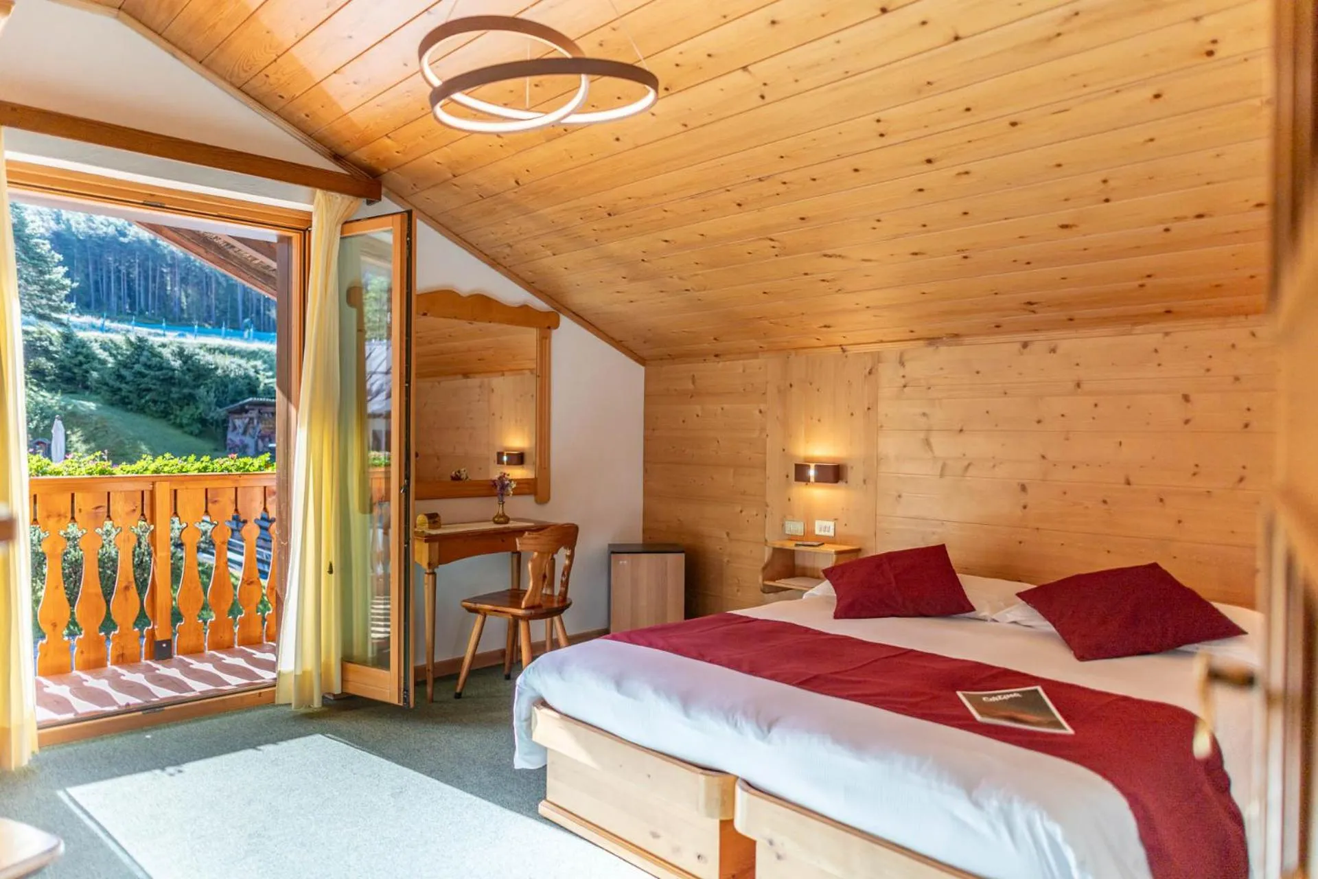 Bedroom, Bed in Hotel il Cardo