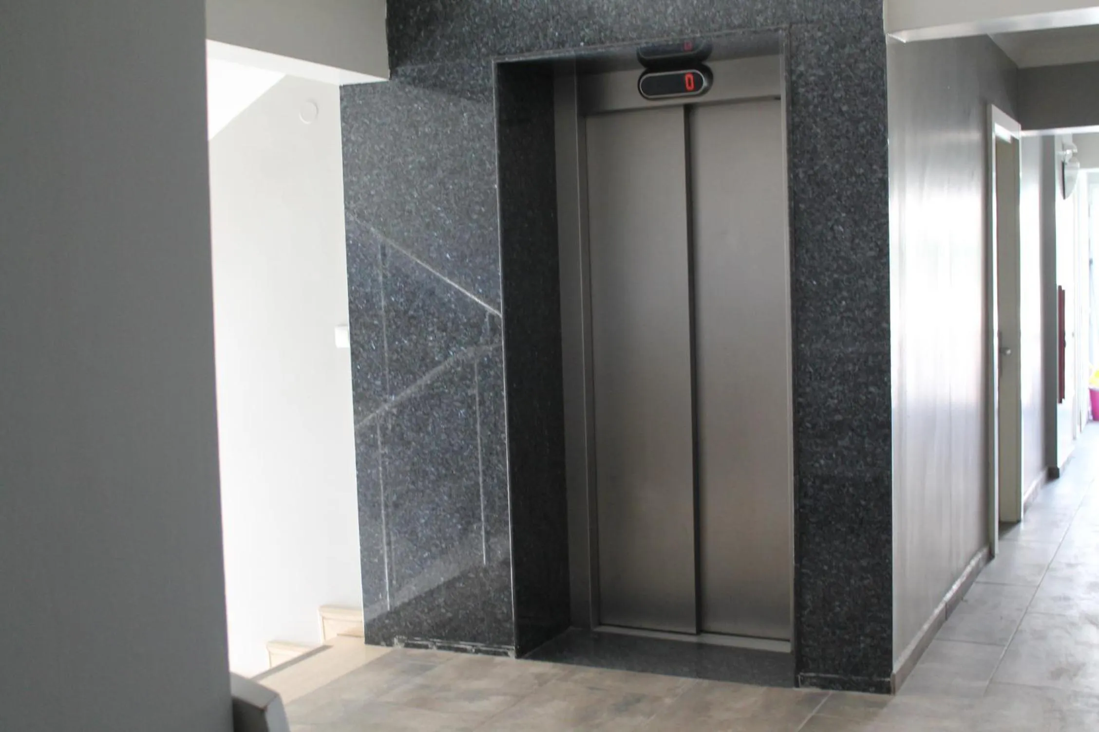 Property building in Yunus Hotel