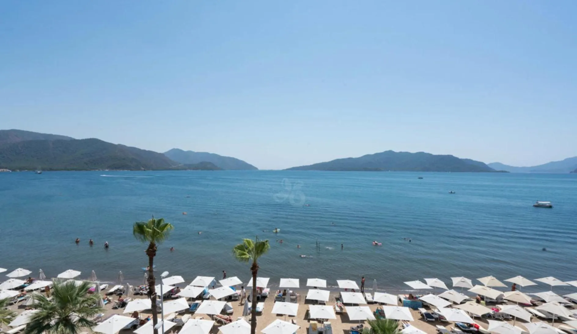 Beach in Yunus Hotel