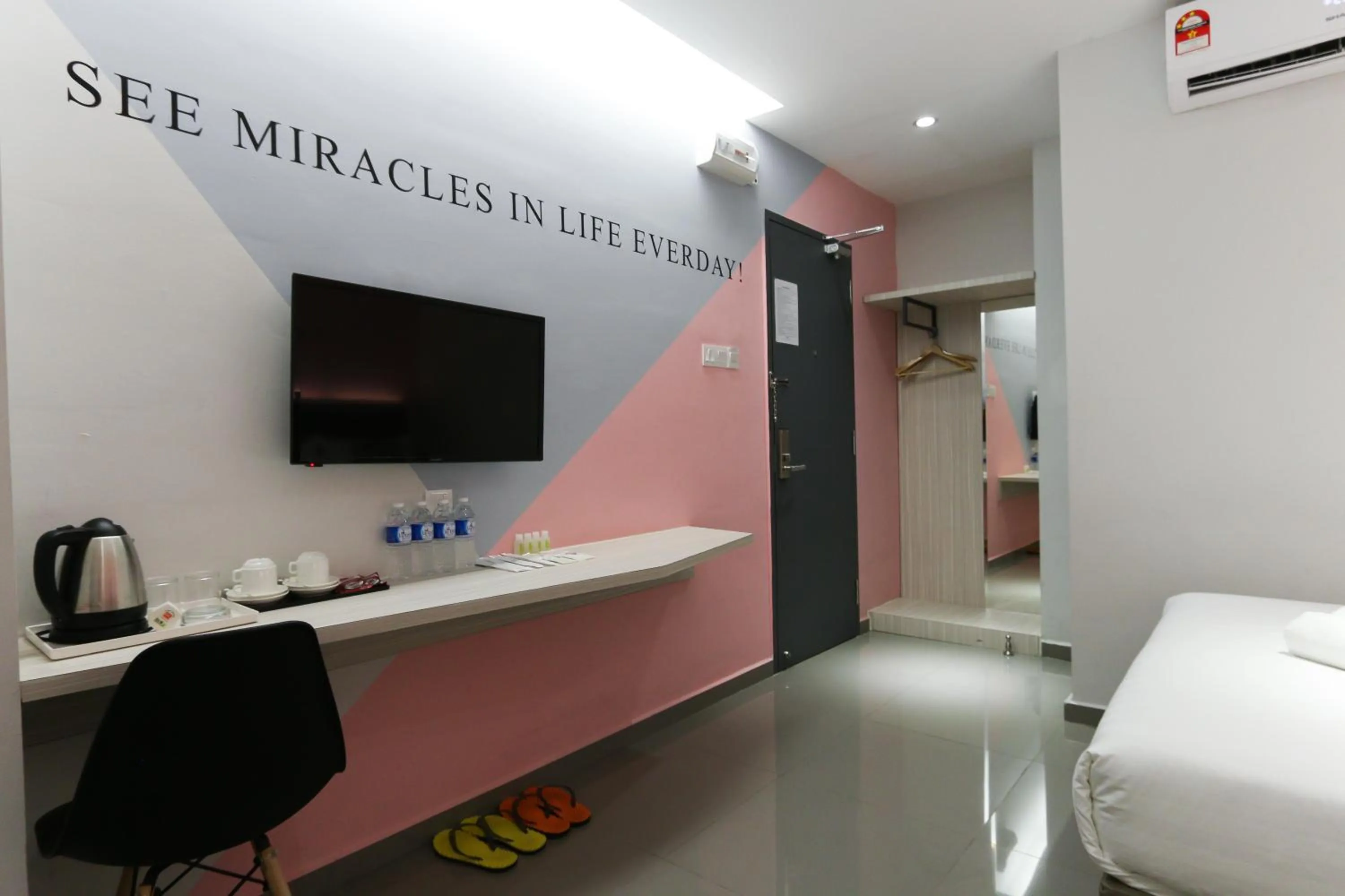 Bed in Hotel 99 Kota Kemuning