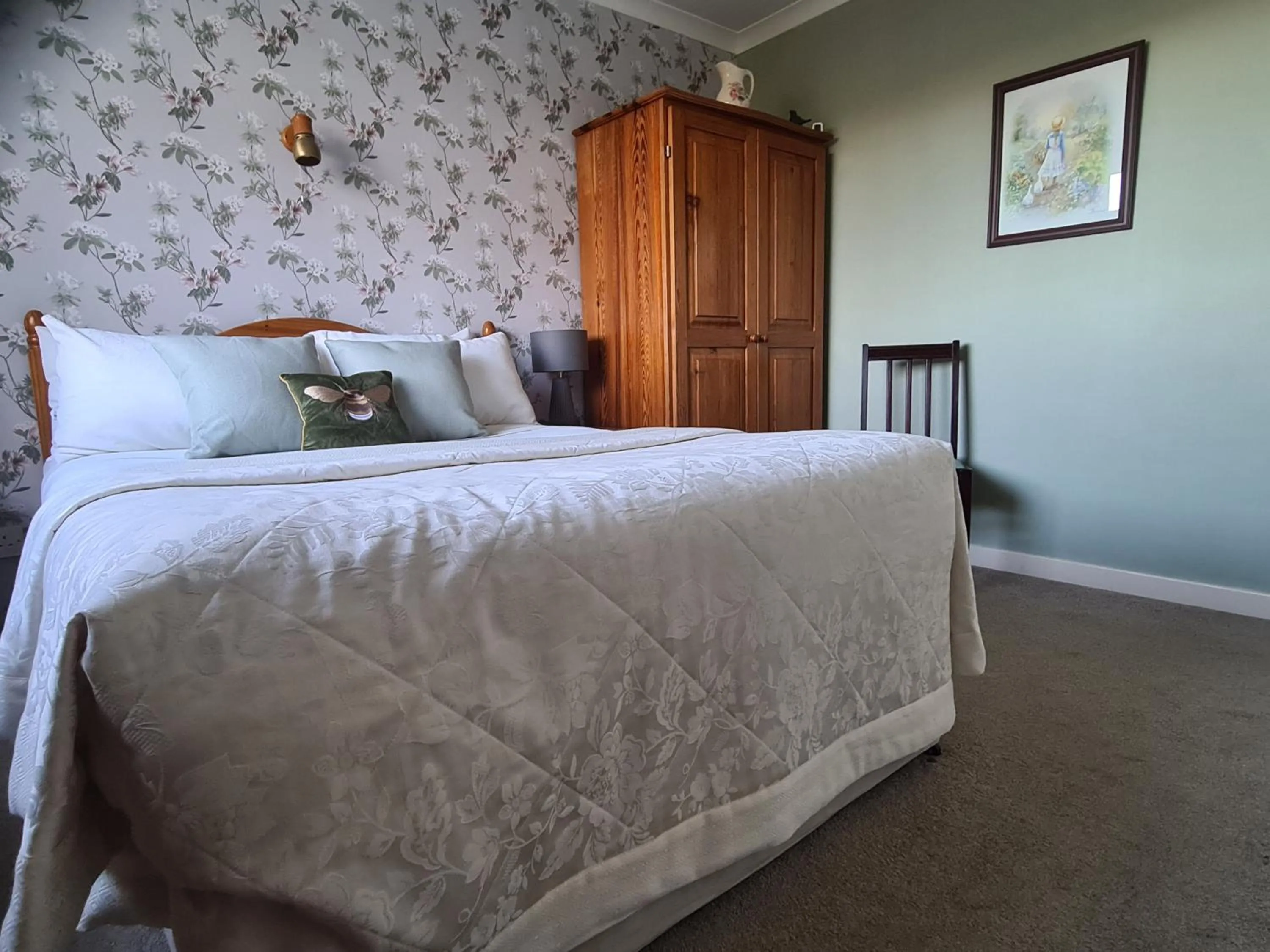 Bed in Grey Gables Farmhouse B&B