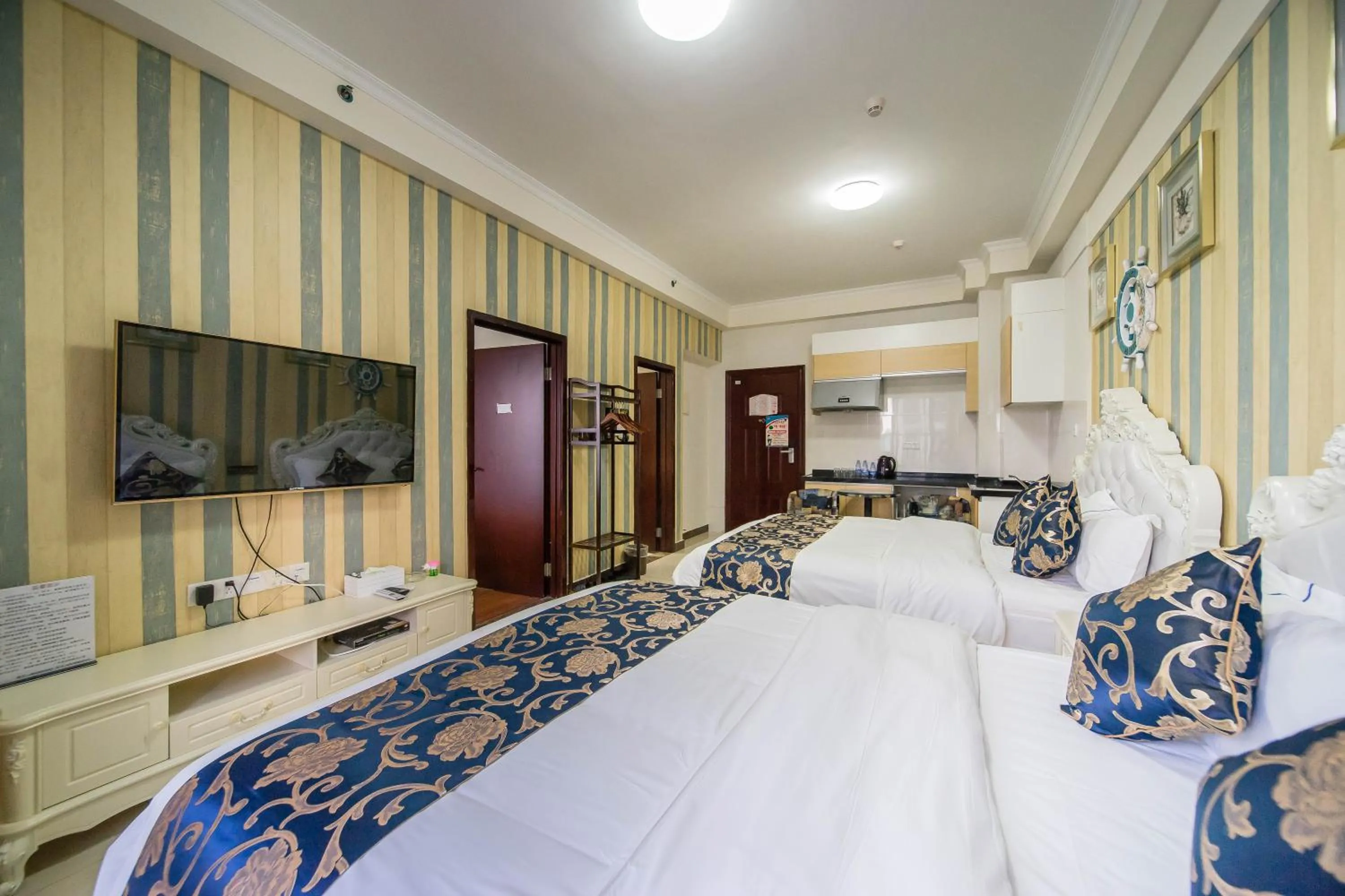 Bed in Xing Yu Legend Service Apartment Canton Fair Branch