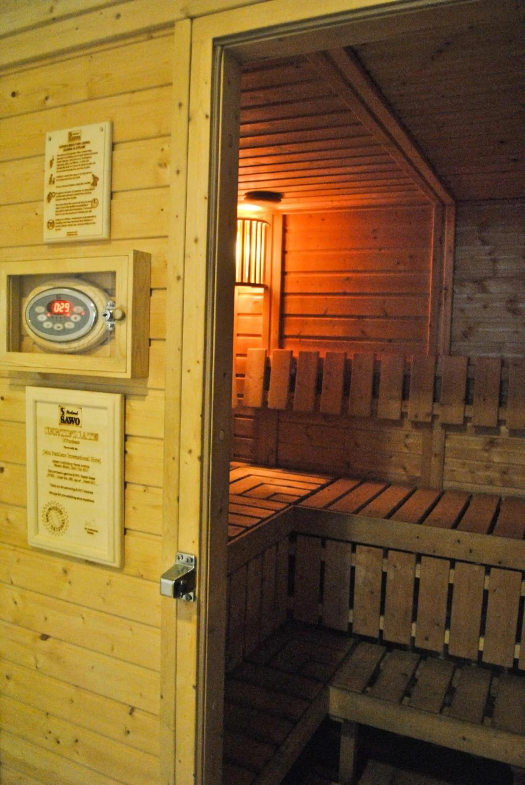 Spa and wellness centre/facilities in Cebu Parklane International Hotel