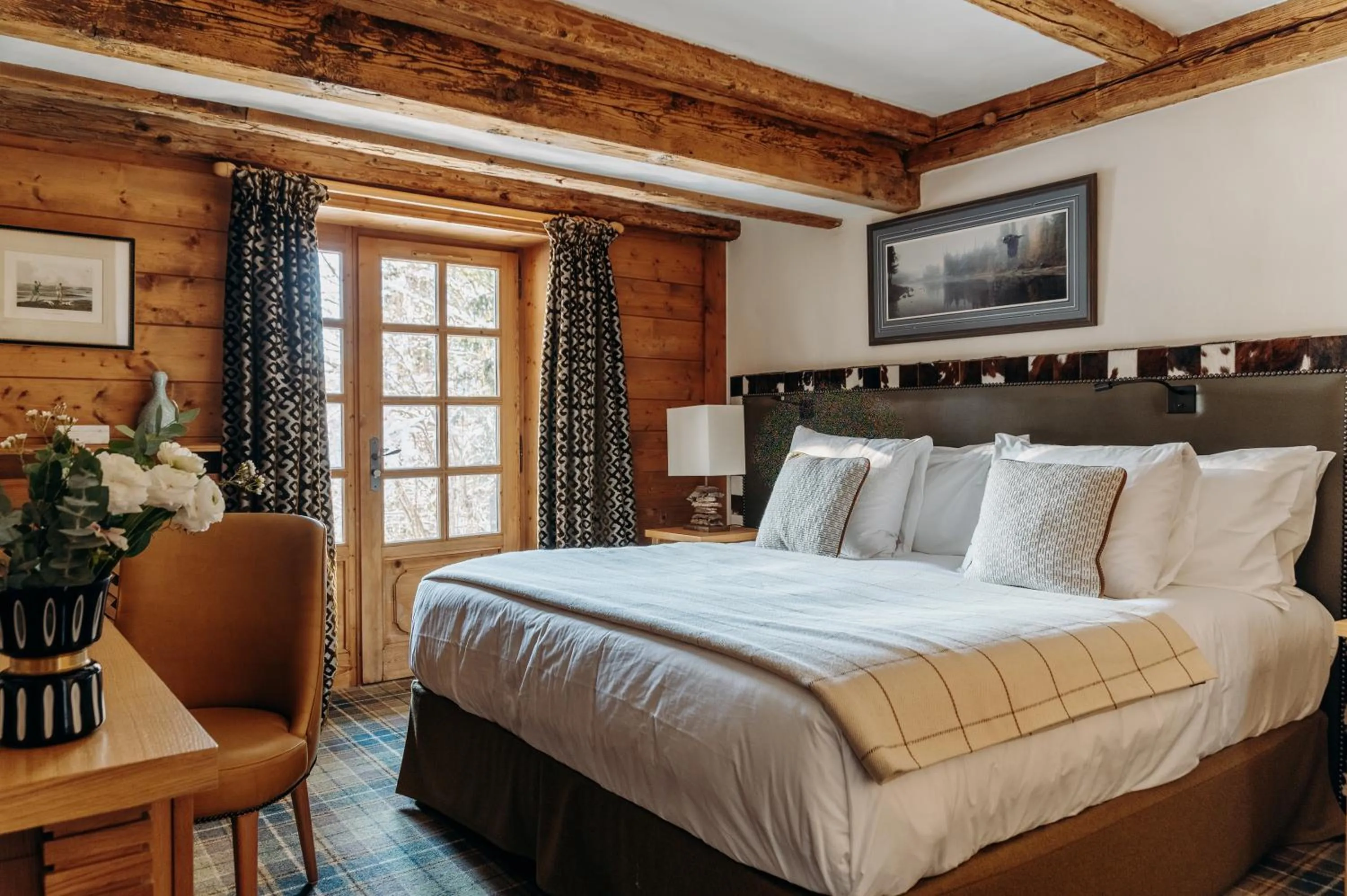 Photo of the whole room, Bed in Les Chalets du Mont d'Arbois & Spa, Megève