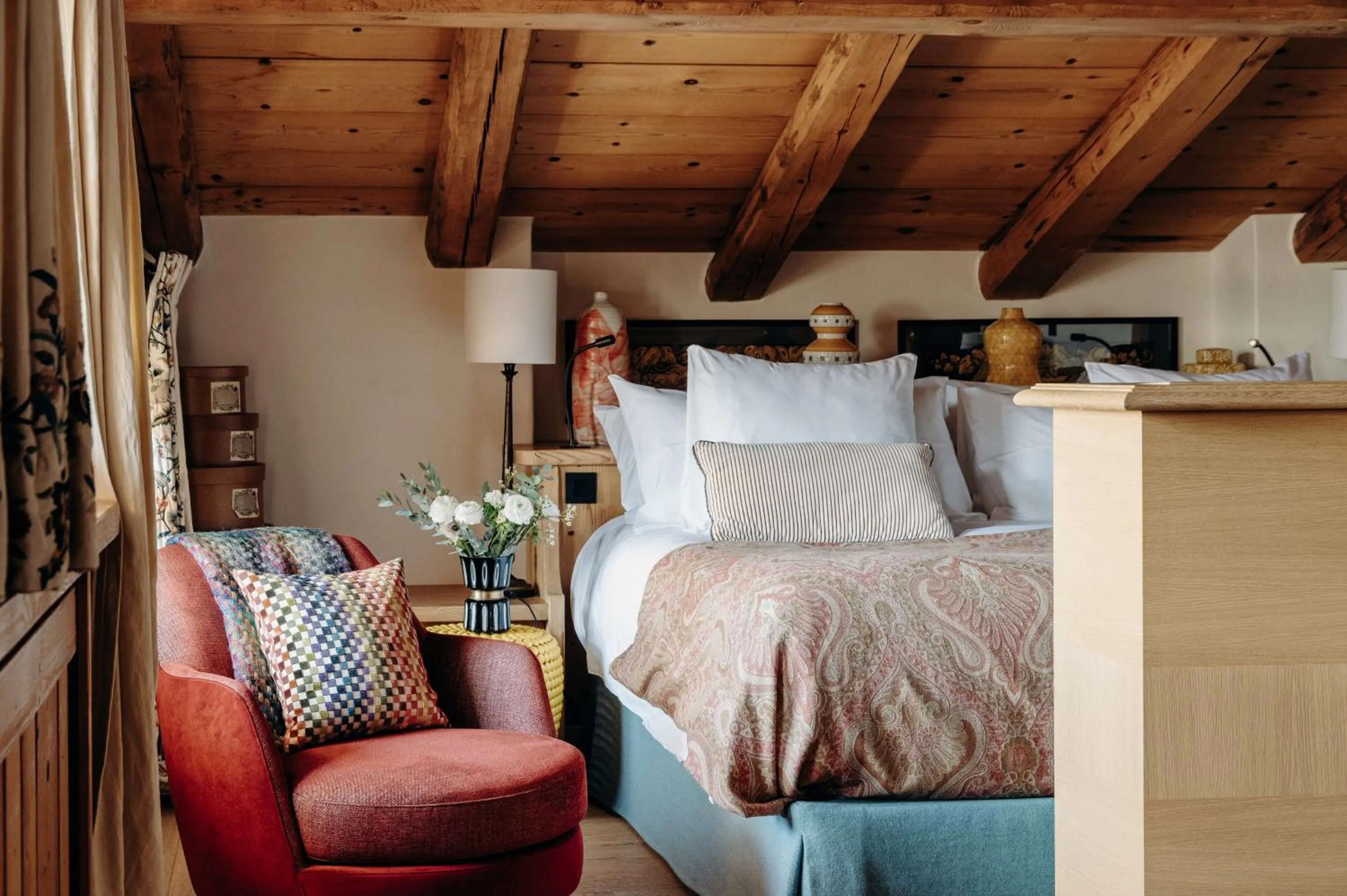 Photo of the whole room, Bed in Les Chalets du Mont d'Arbois & Spa, Megève