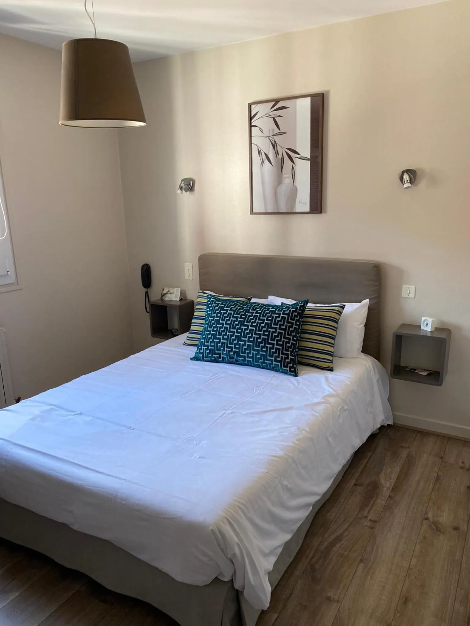 Inner courtyard view in Hôtel Juantorena