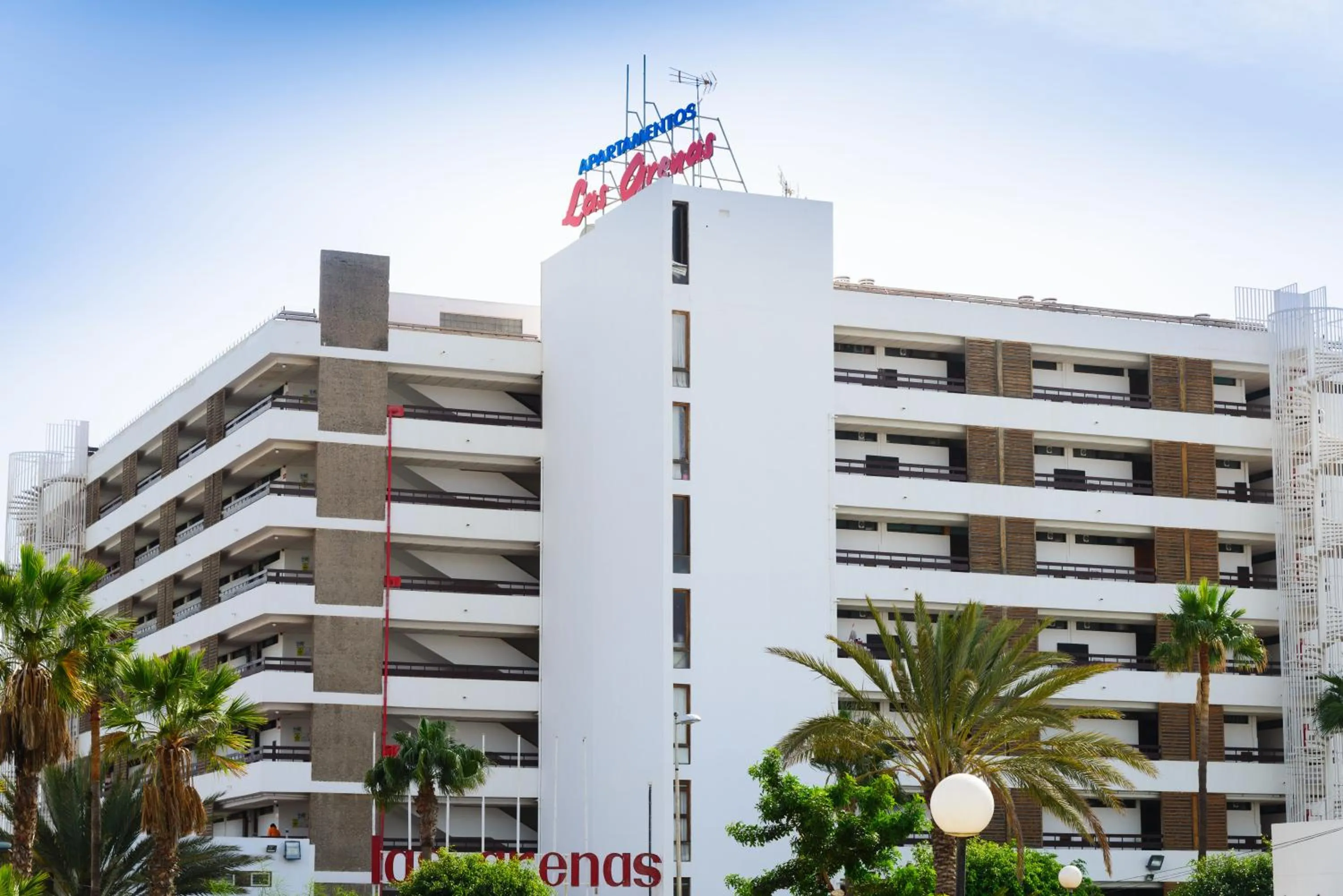Property building in Apartamentos Las Arenas