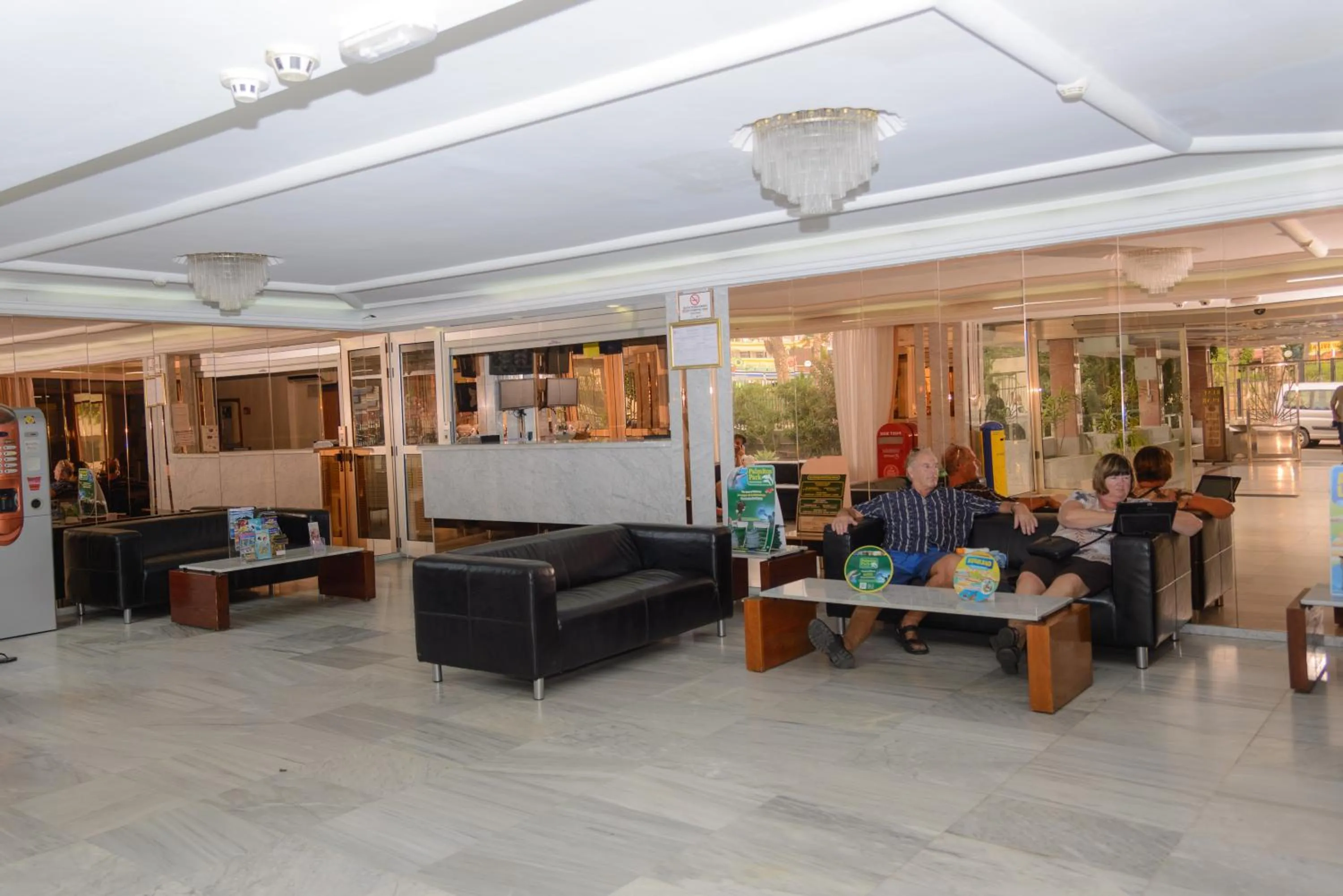 Lobby or reception in Apartamentos Las Arenas