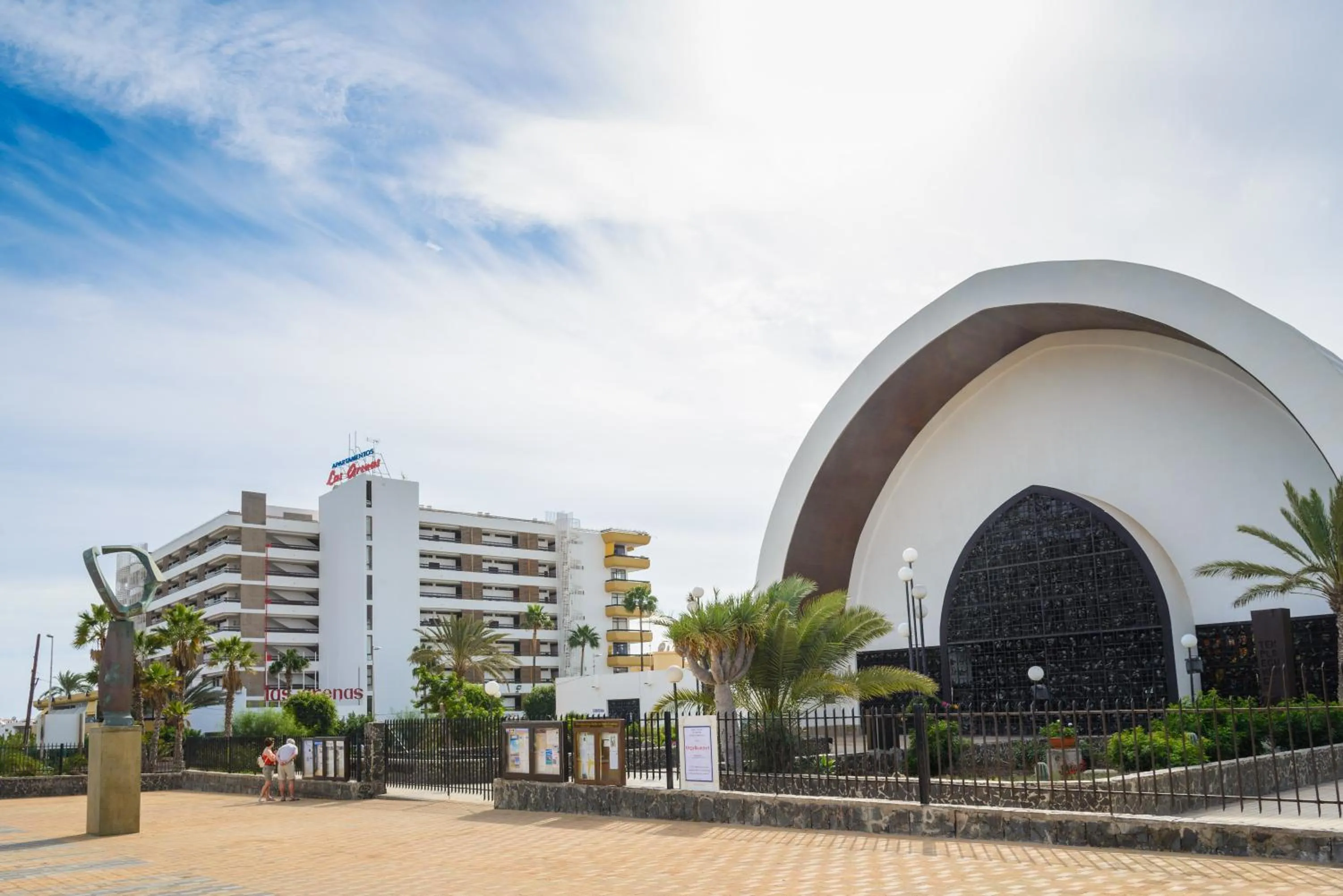 Property building in Apartamentos Las Arenas