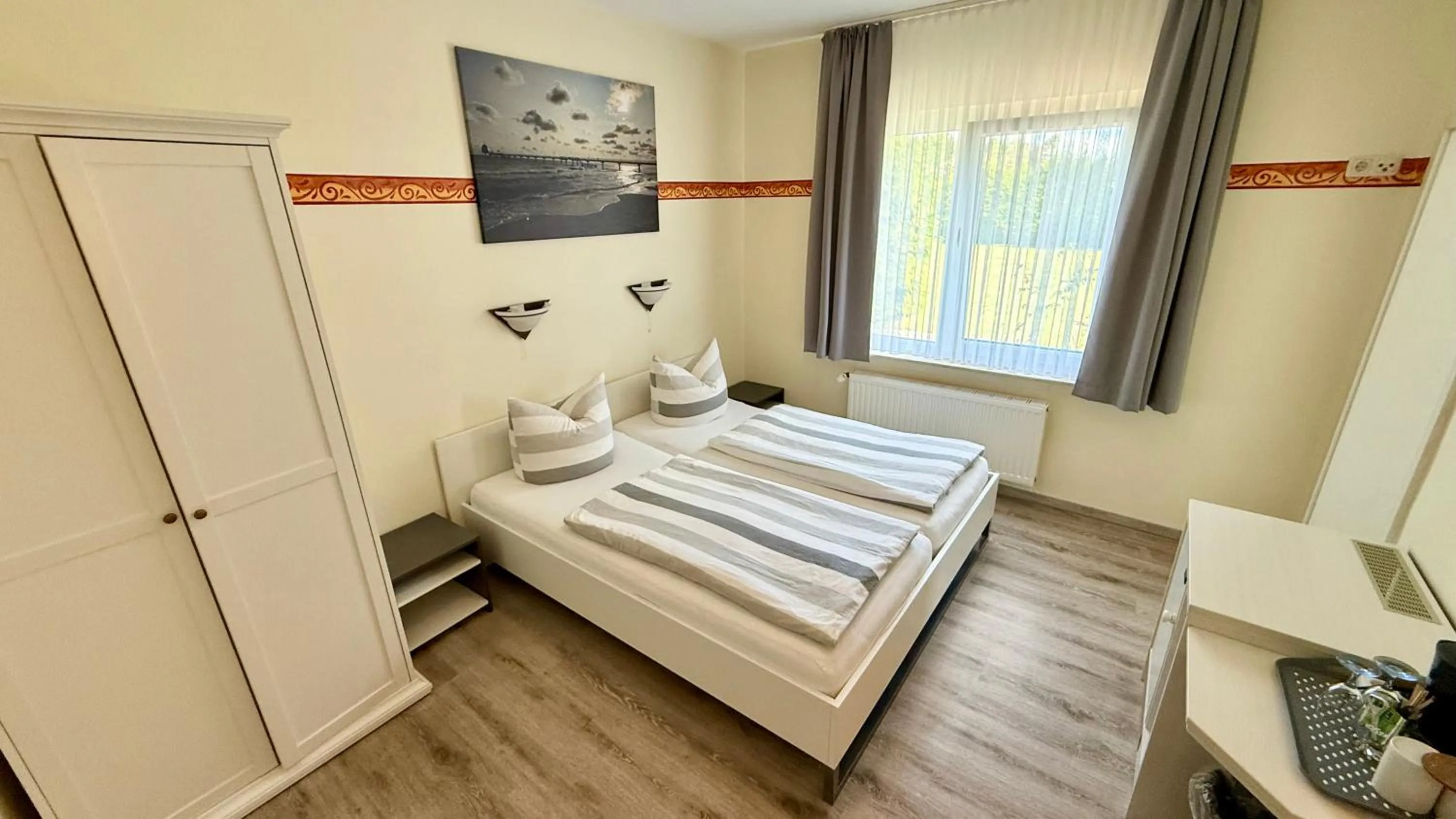 Bed in Kastanienhof Hotel garni