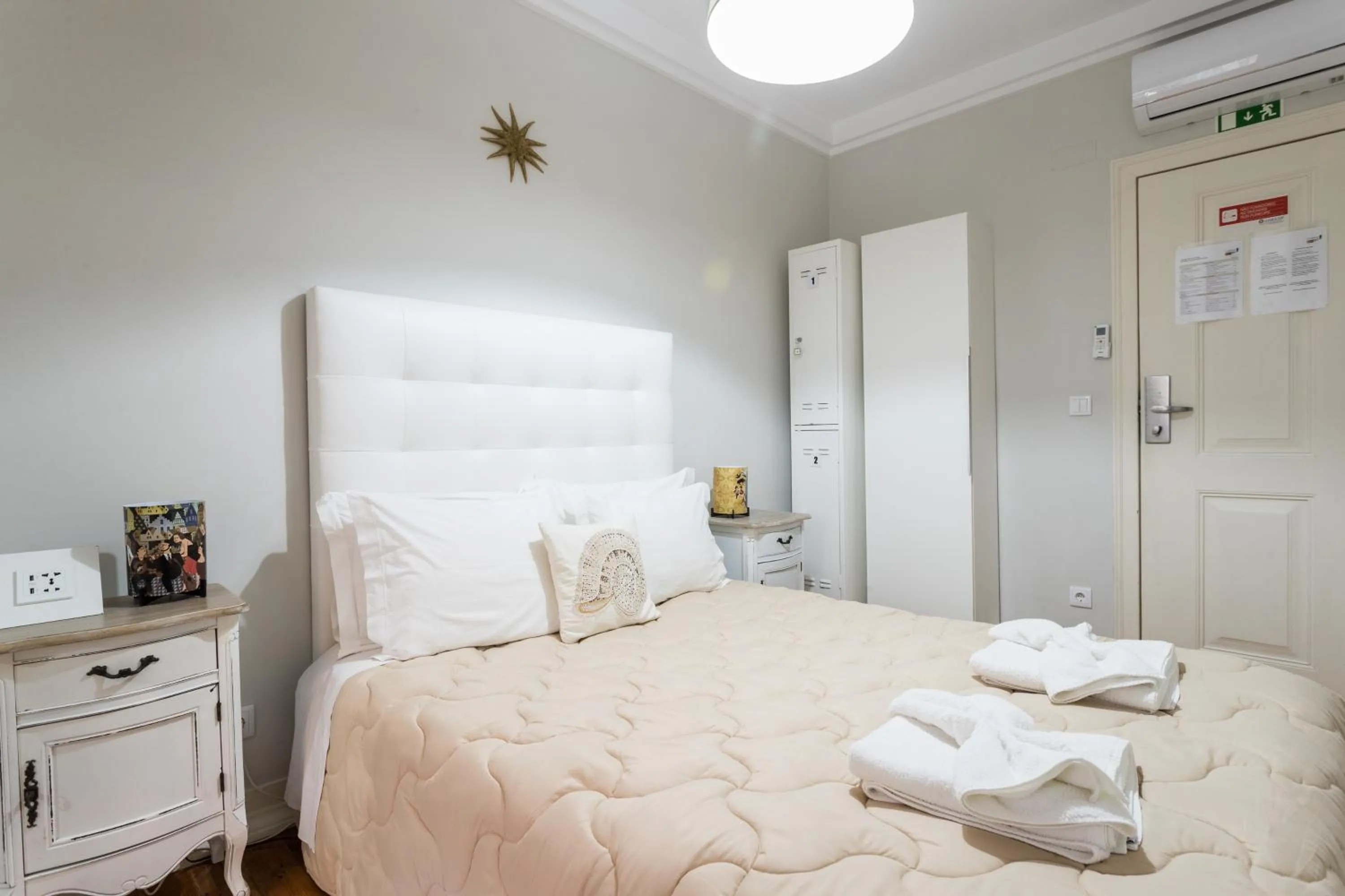 Bed in Lisboa Central Hostel