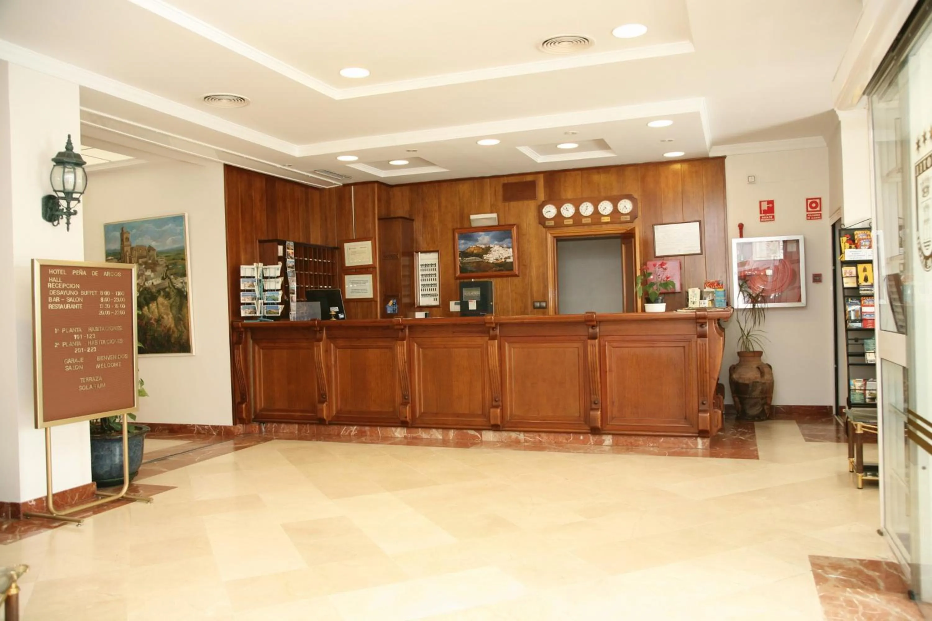 Lobby or reception in Hotel Peña de Arcos