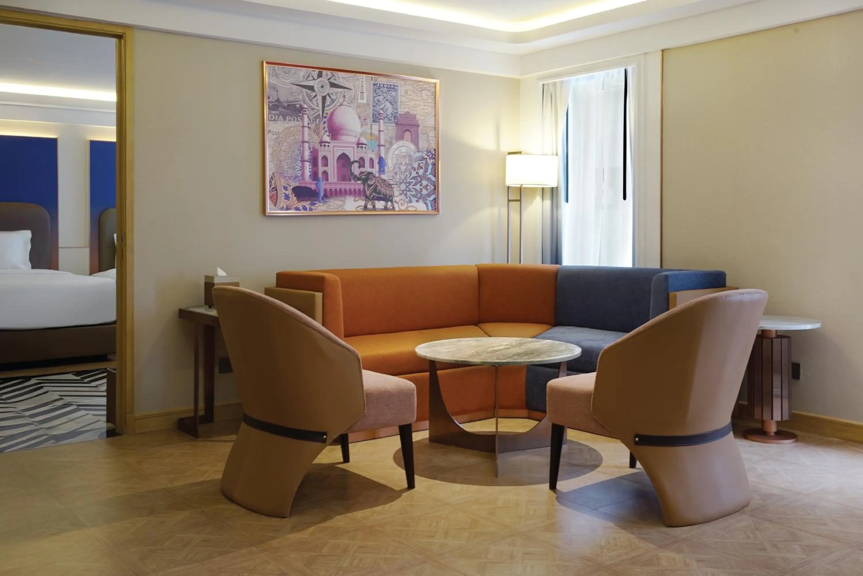 Living room, Bed in Pipa Hotel Bangkok Sukhumvit 11