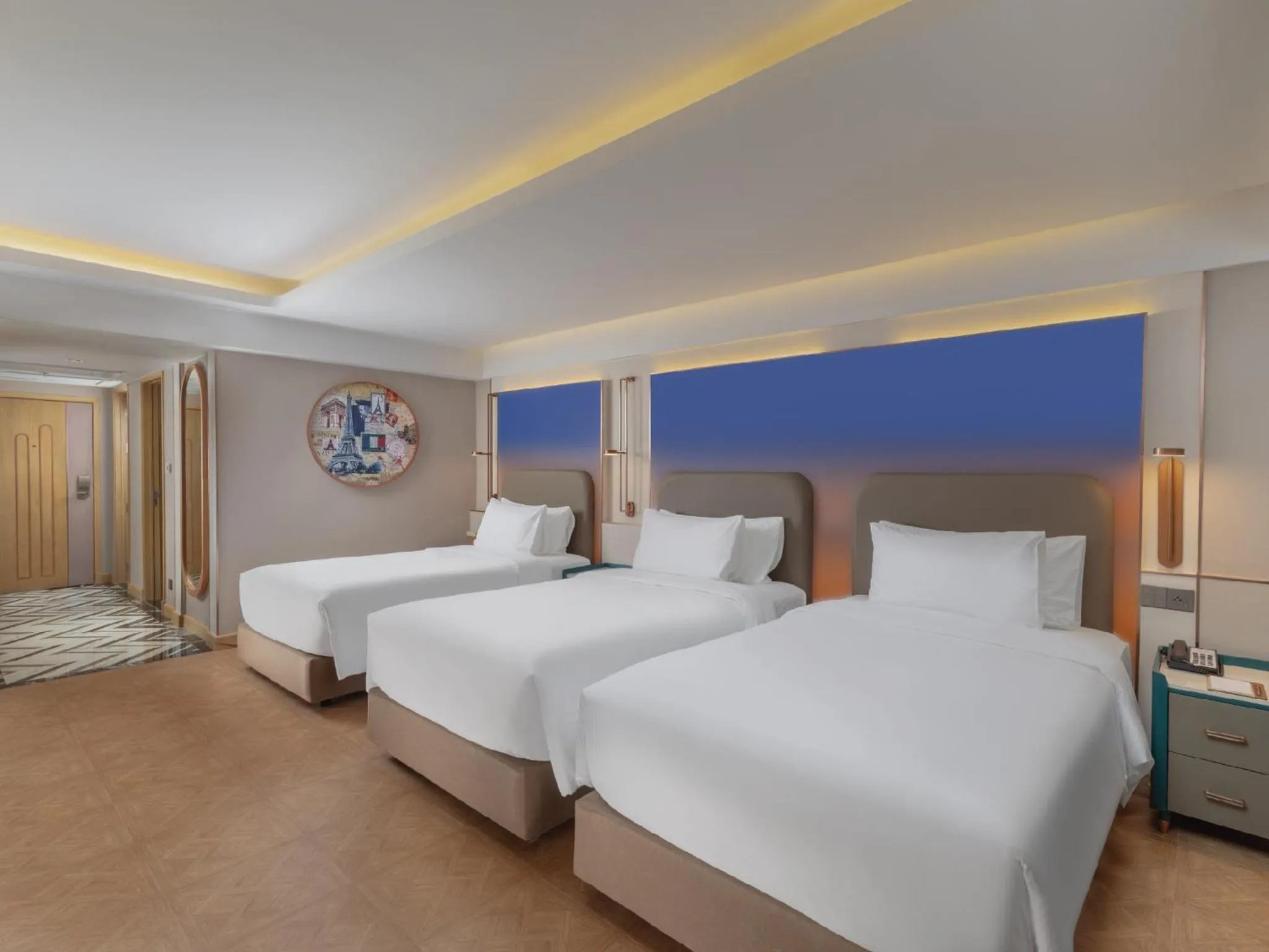 Bed in Pipa Hotel Bangkok Sukhumvit 11