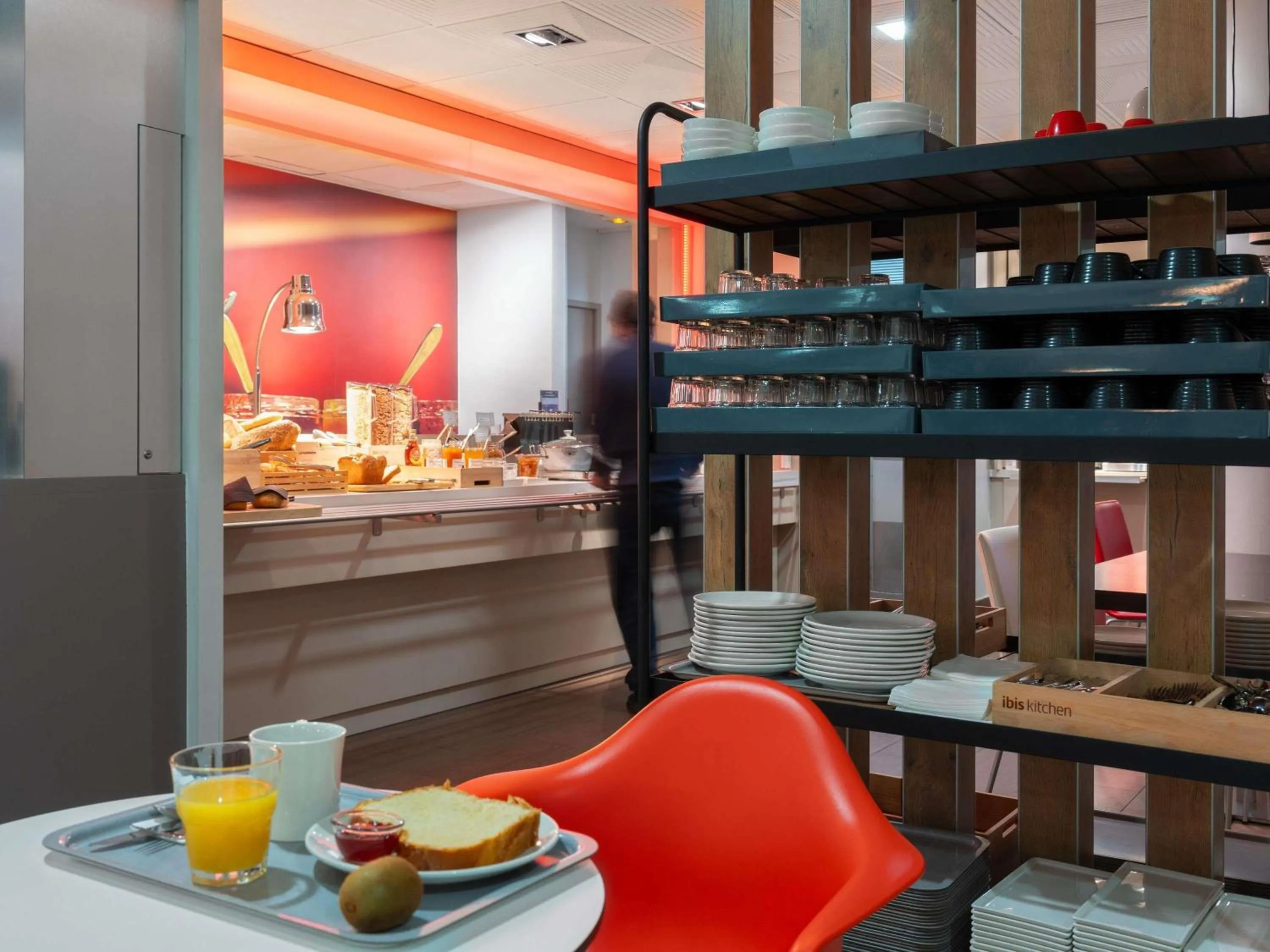 Breakfast in ibis Epernay Centre Ville