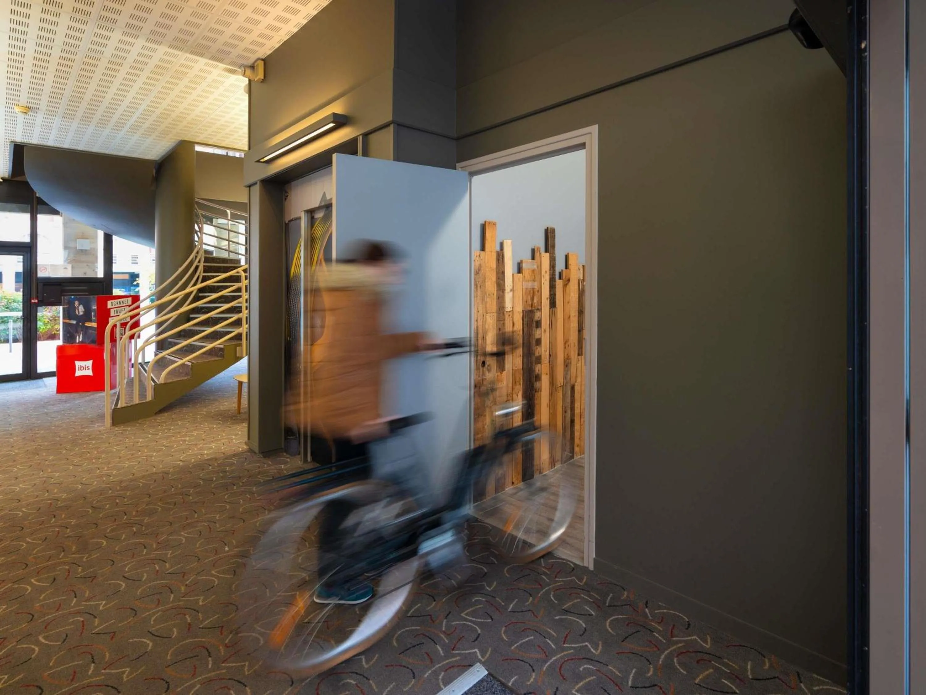 Property building in ibis Epernay Centre Ville