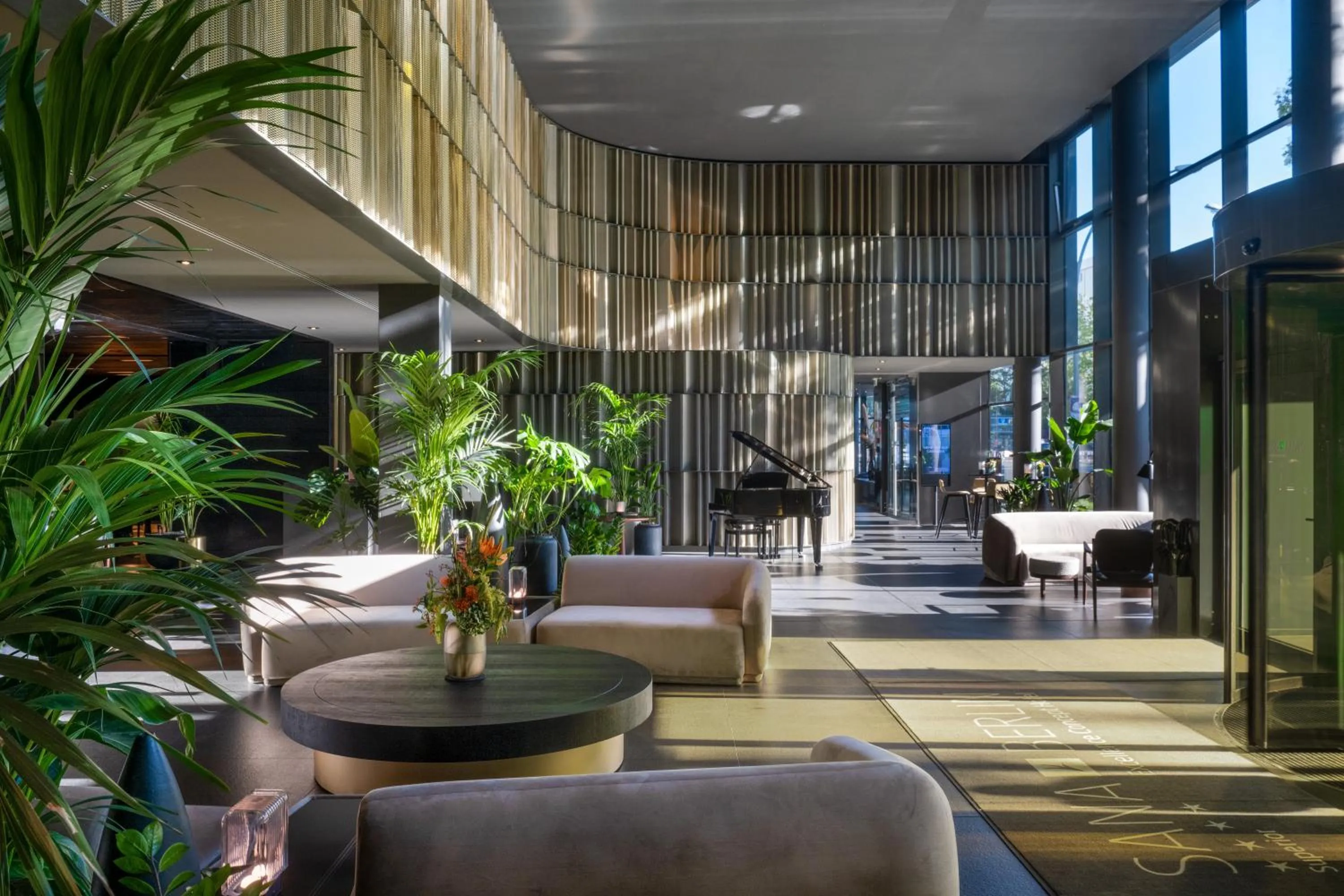 Lobby or reception in SANA Berlin Hotel