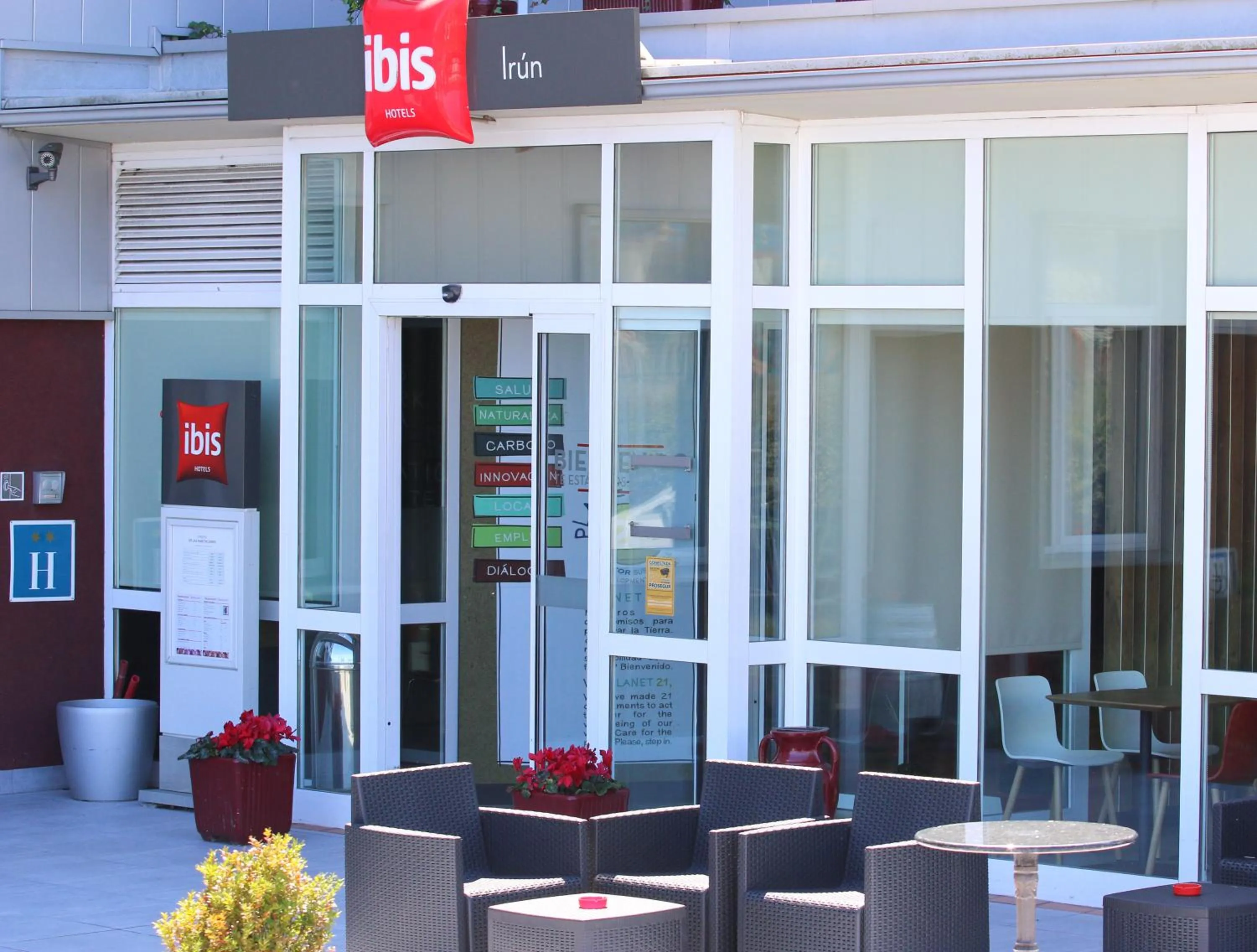 Property building in Ibis Irun