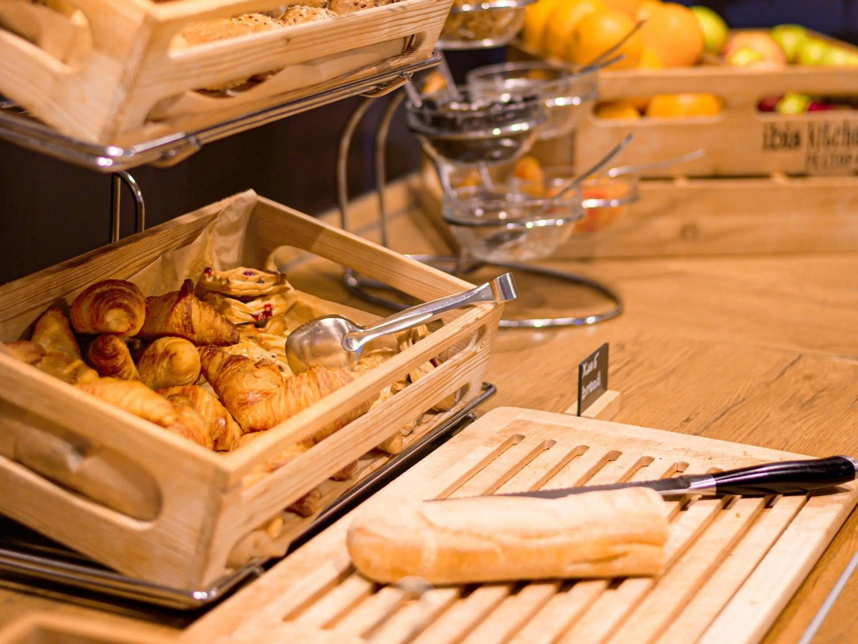 Restaurant/places to eat in Ibis Irun