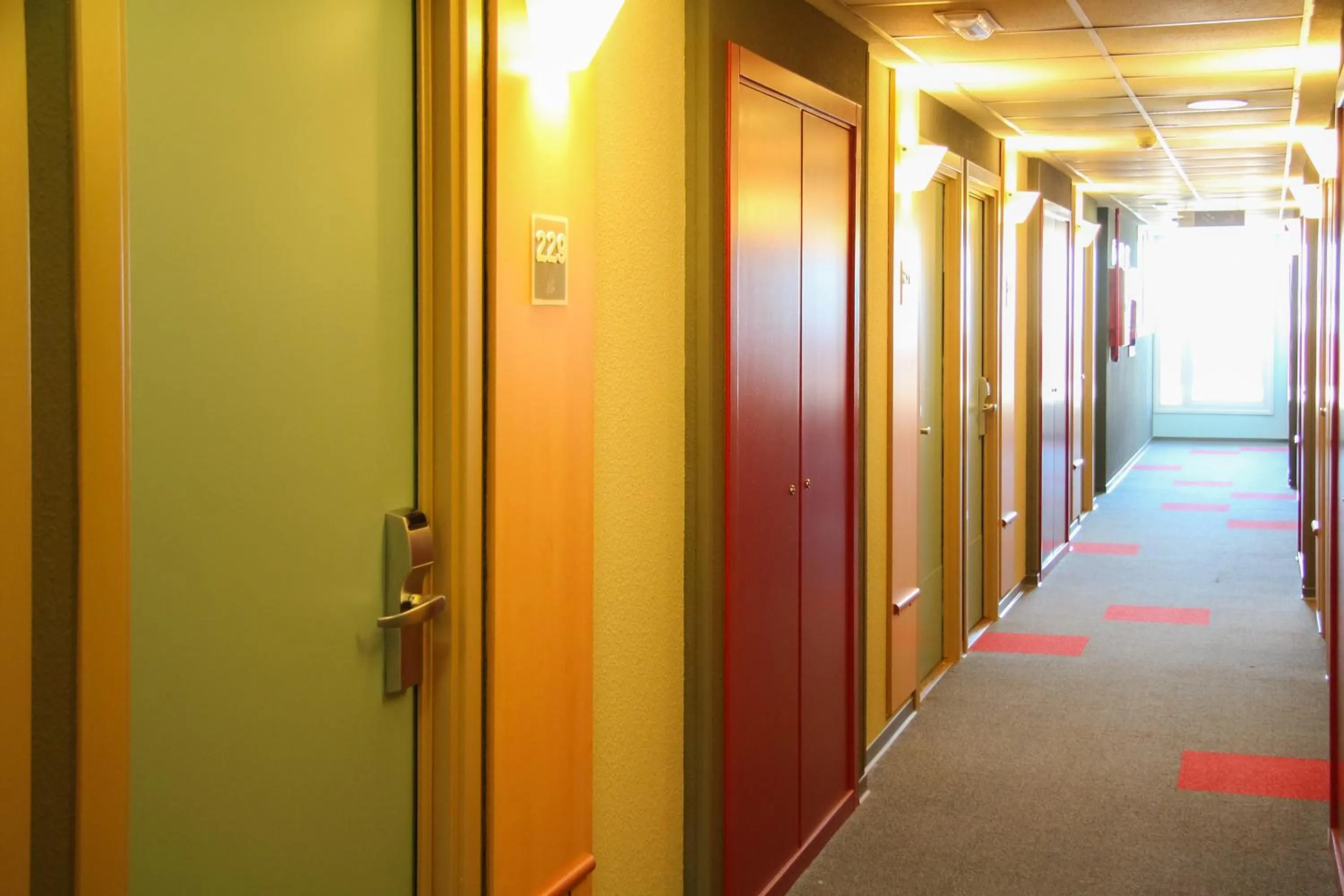 Area and facilities in Ibis Irun