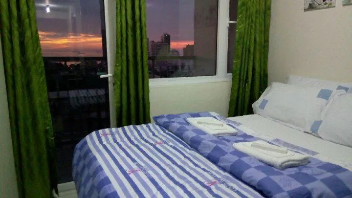 Sunset in AED Manila Bay view at Green Residences