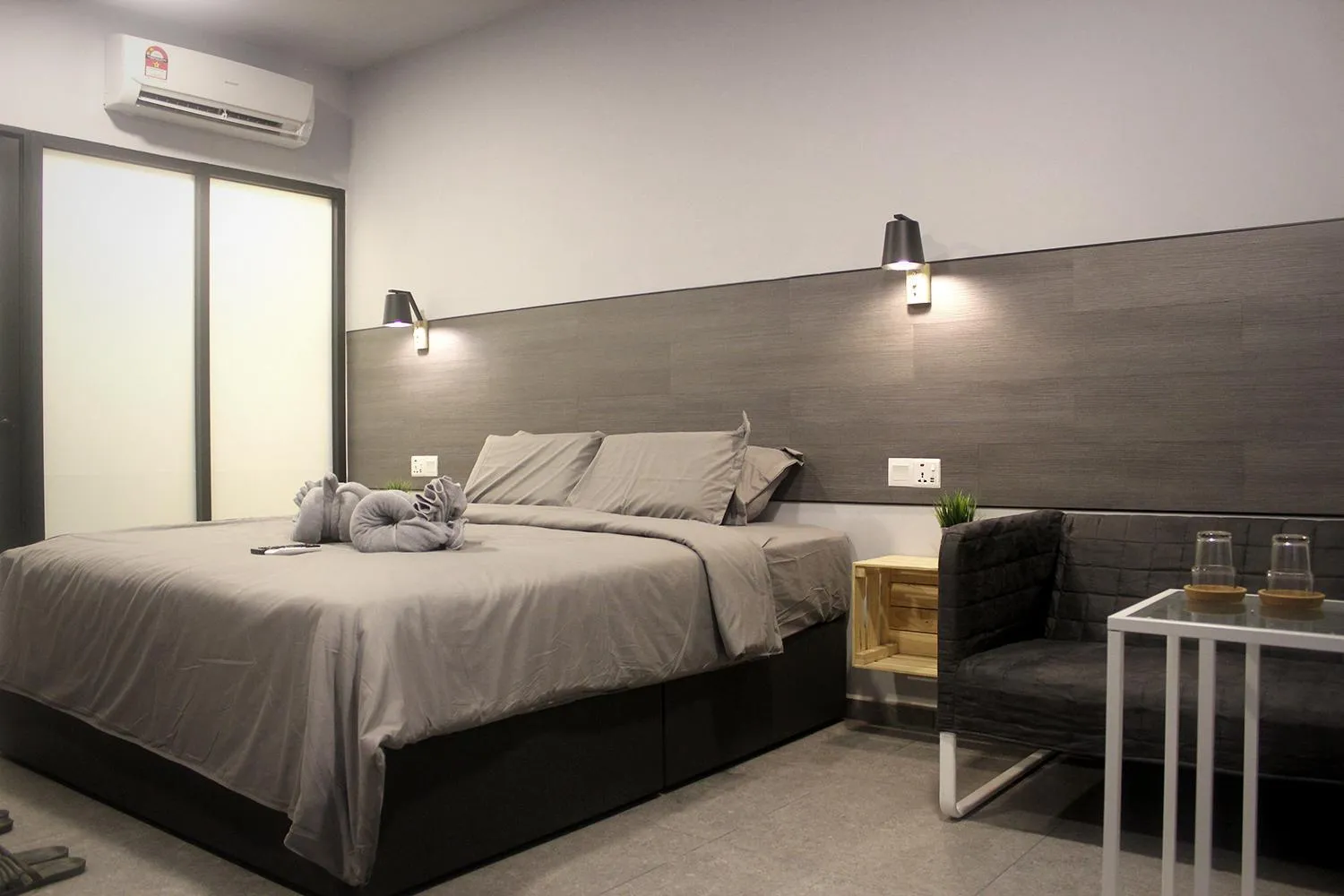 Bed in Vertilex Hotel