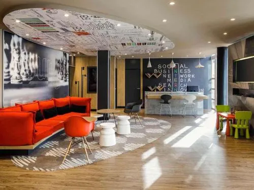 Ibis Granada