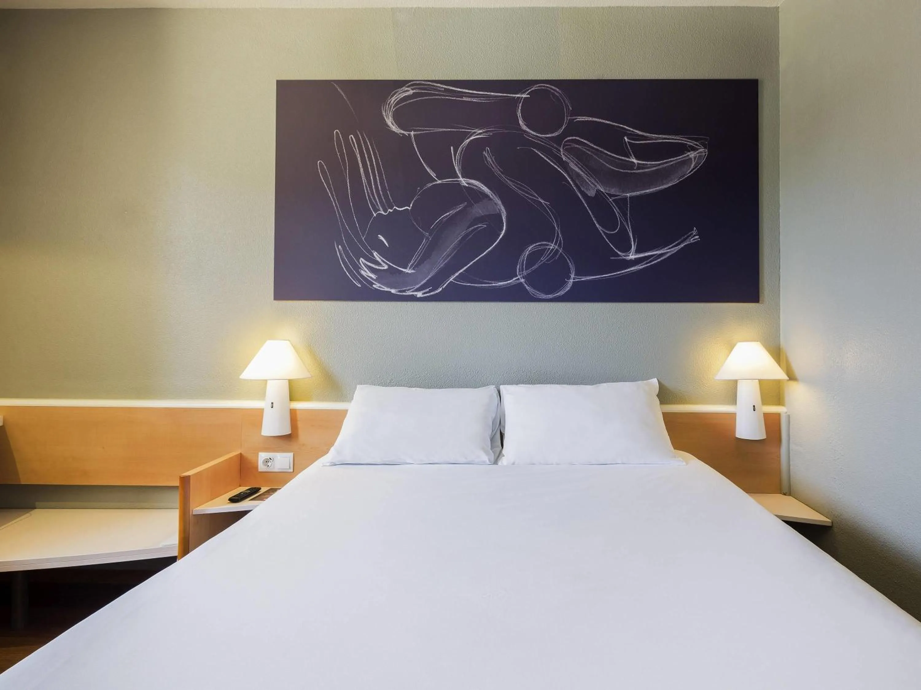 Bedroom, Bed in Ibis Granada