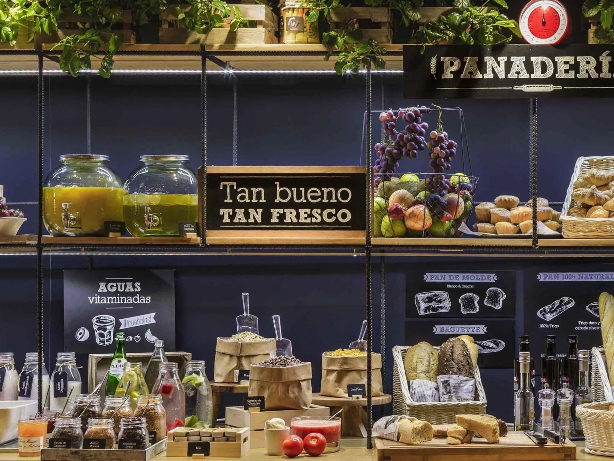 Breakfast in Ibis Granada