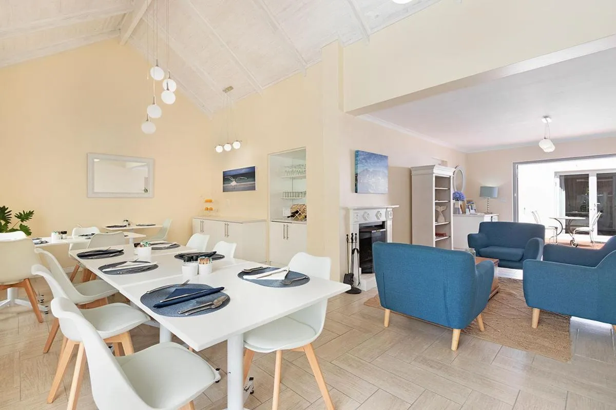 Seating area in Morningside Cottage