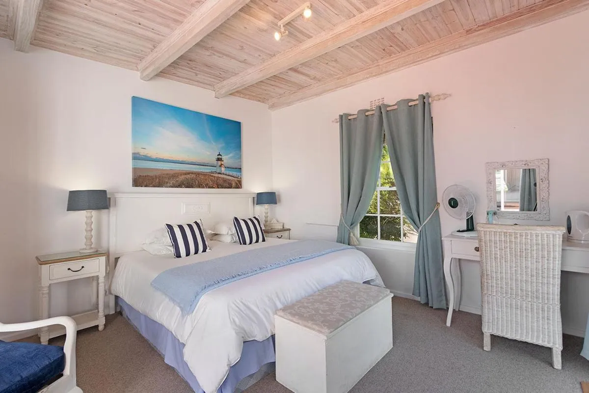 Bed in Morningside Cottage