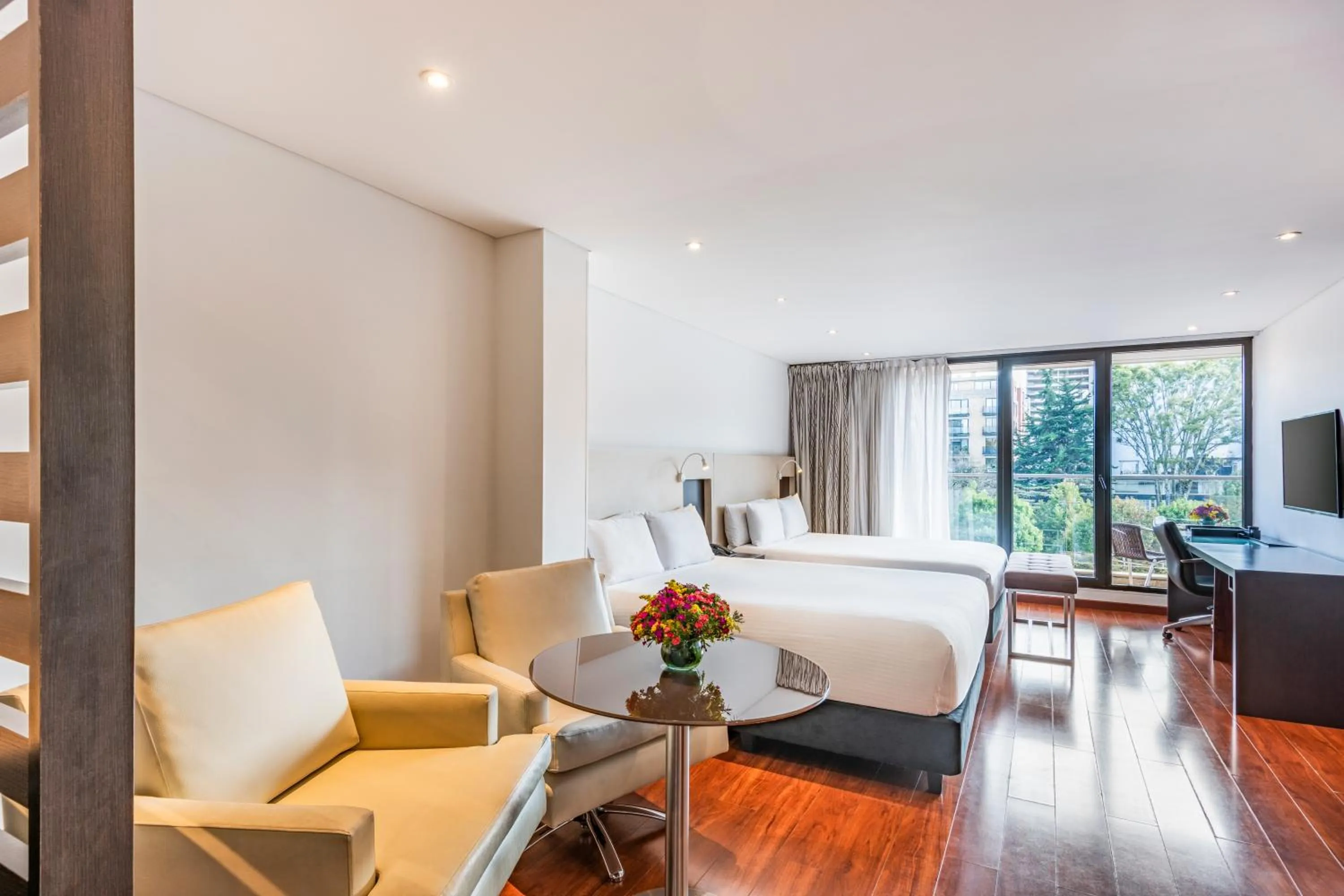 Living room, Bed in Hotel Jazz Apartments