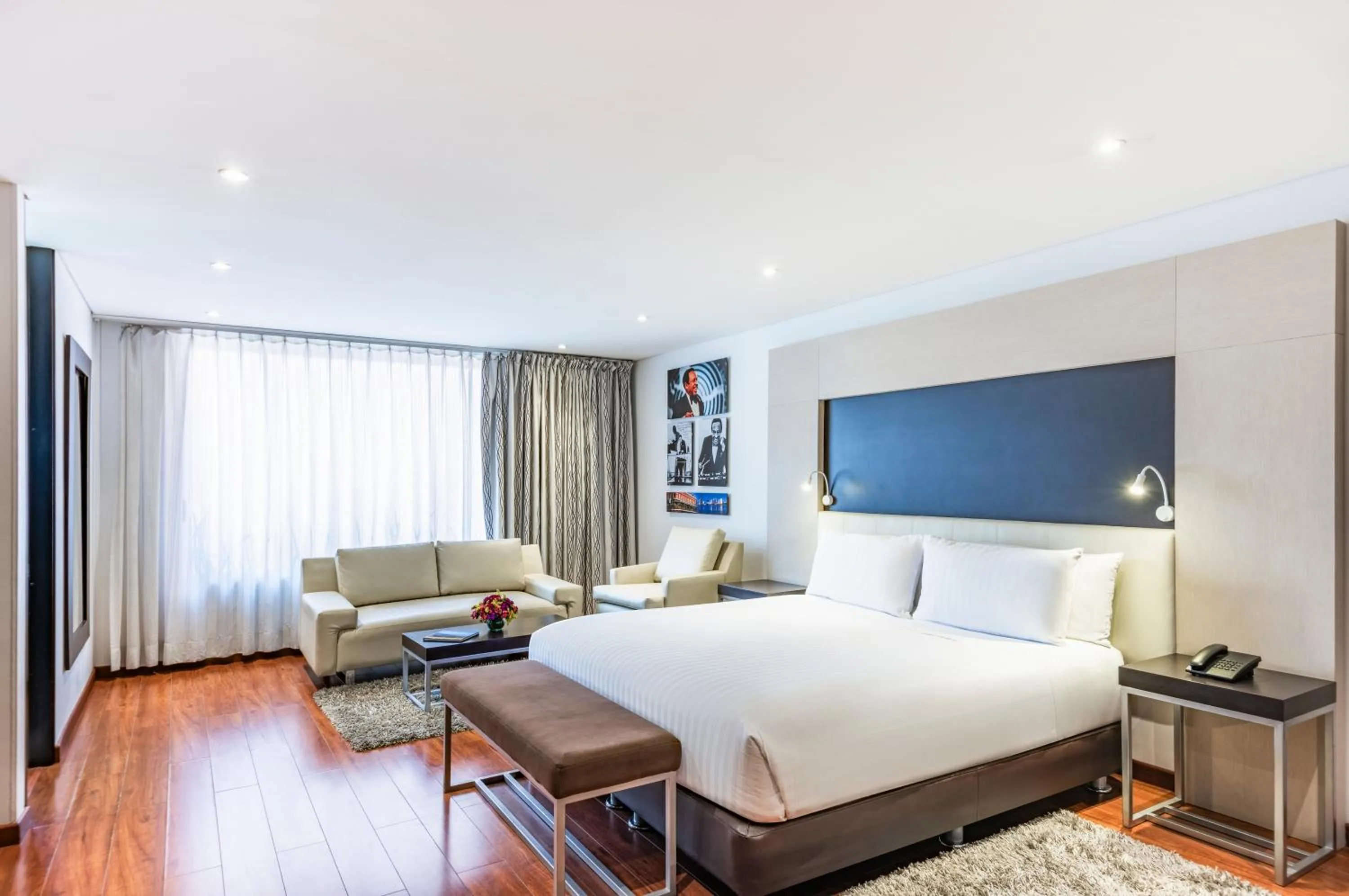 Bedroom, Bed in Hotel Jazz Apartments