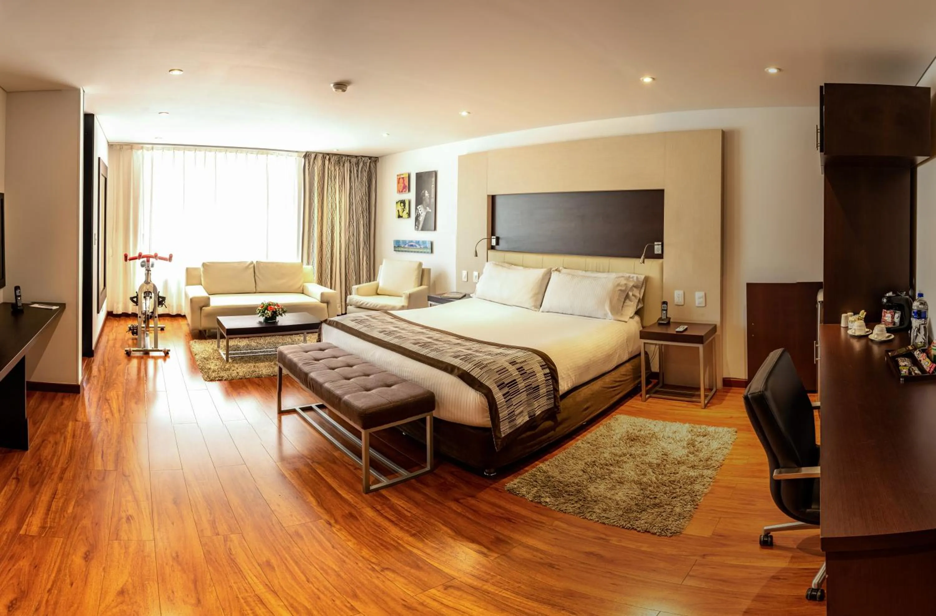 Photo of the whole room, Bed in Hotel Jazz Apartments