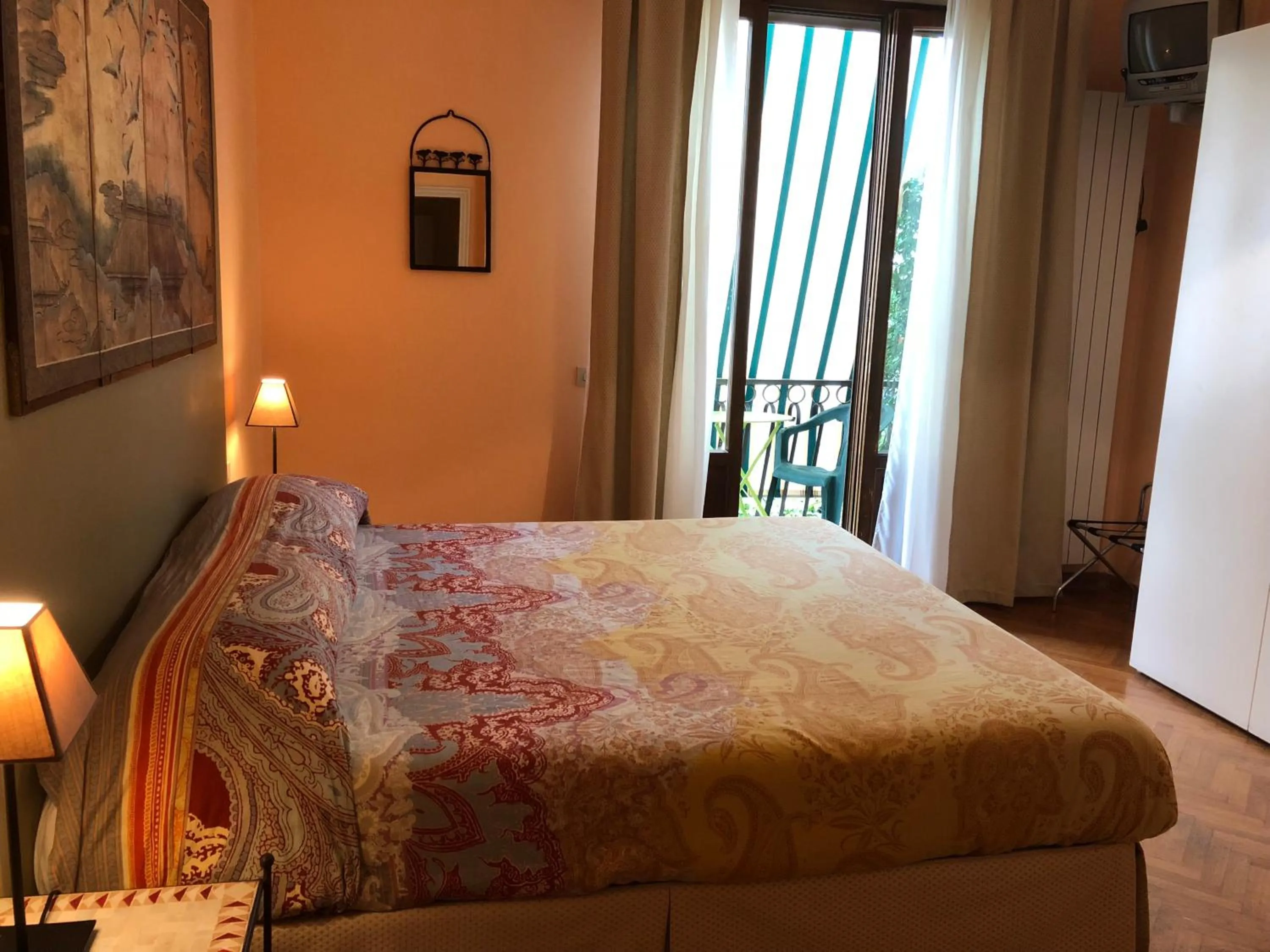 Bed in CAFFELETTI friendly B&B