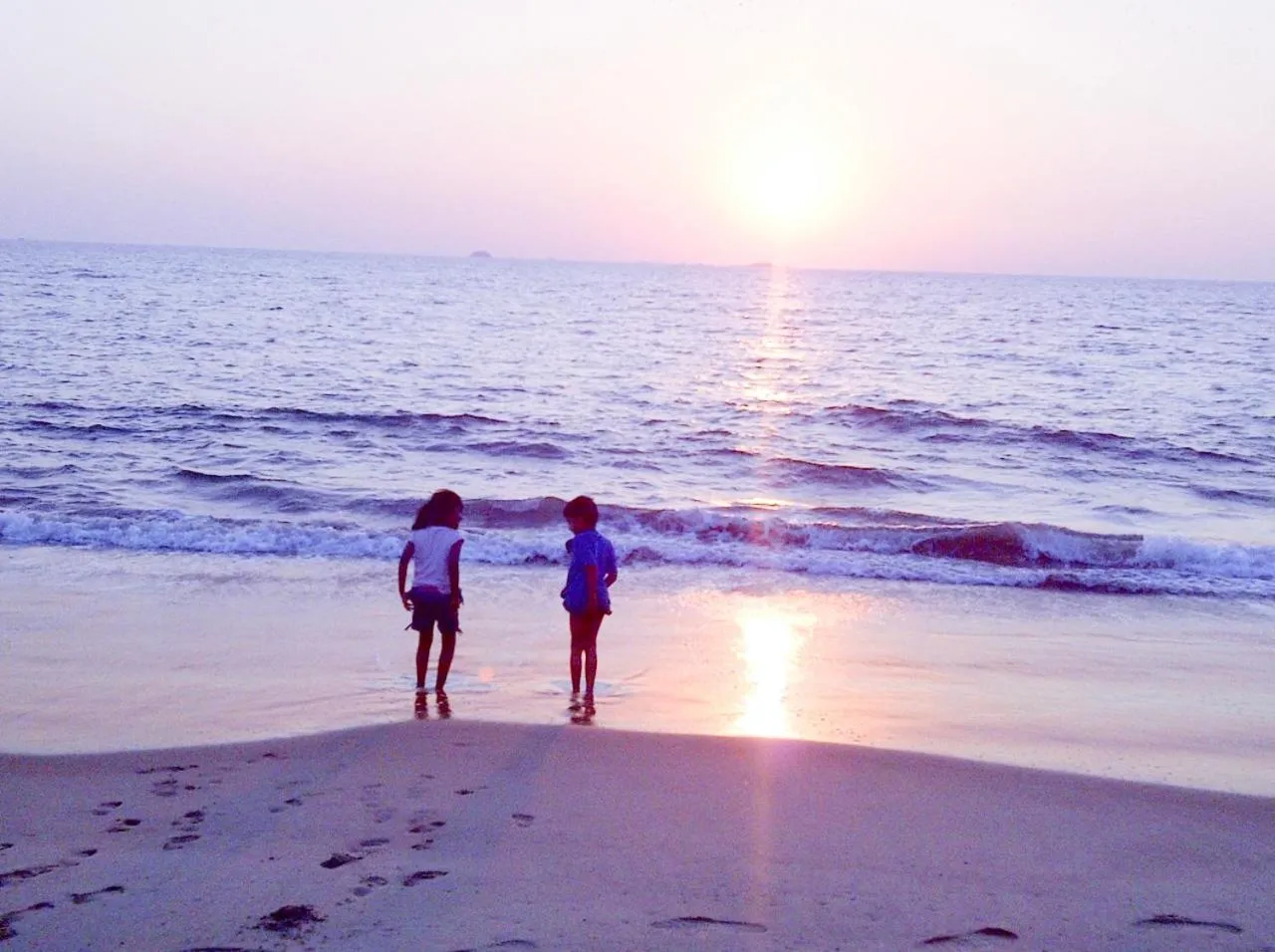 Day in Samant Beach Resort