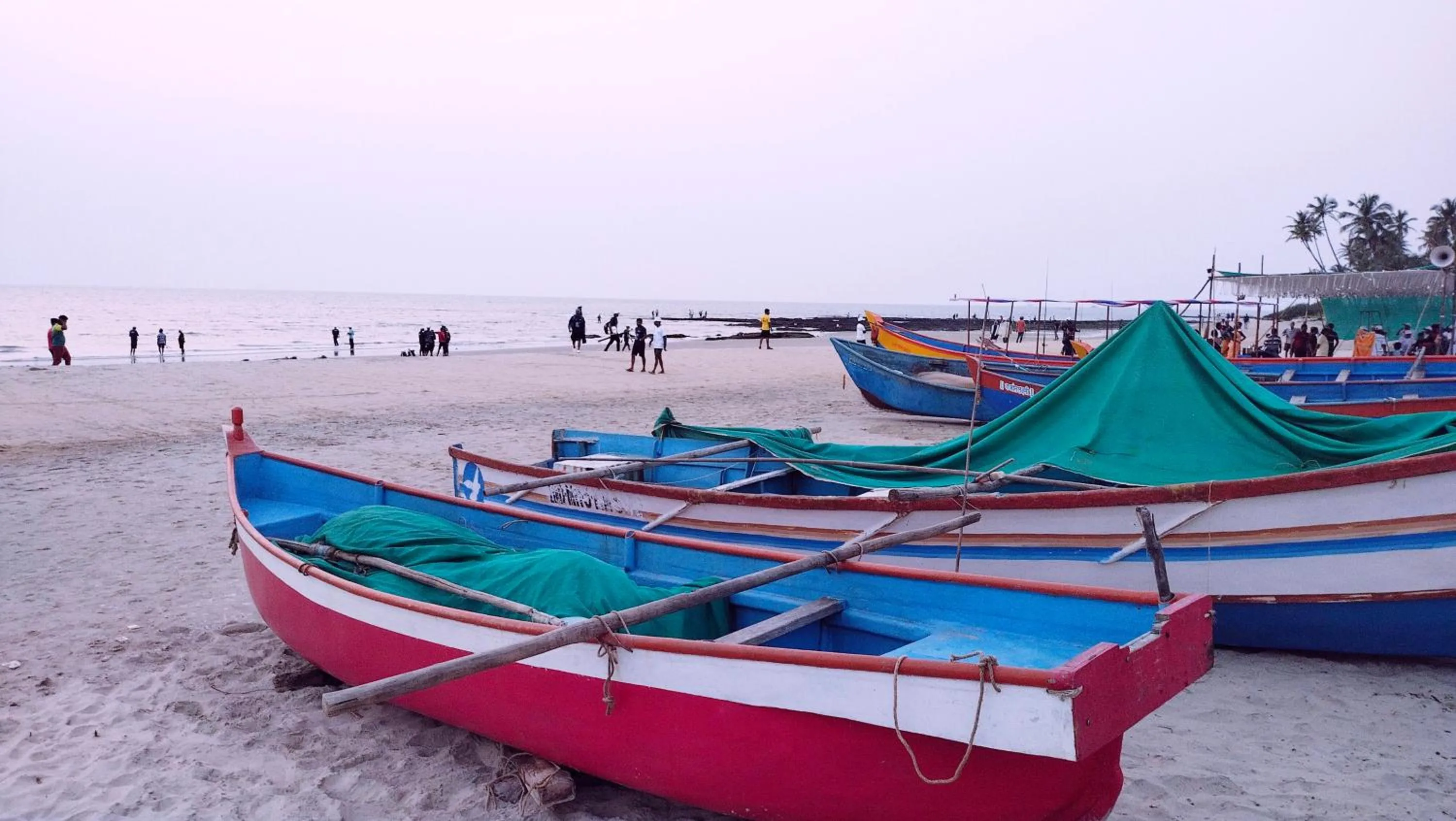 Day in Samant Beach Resort