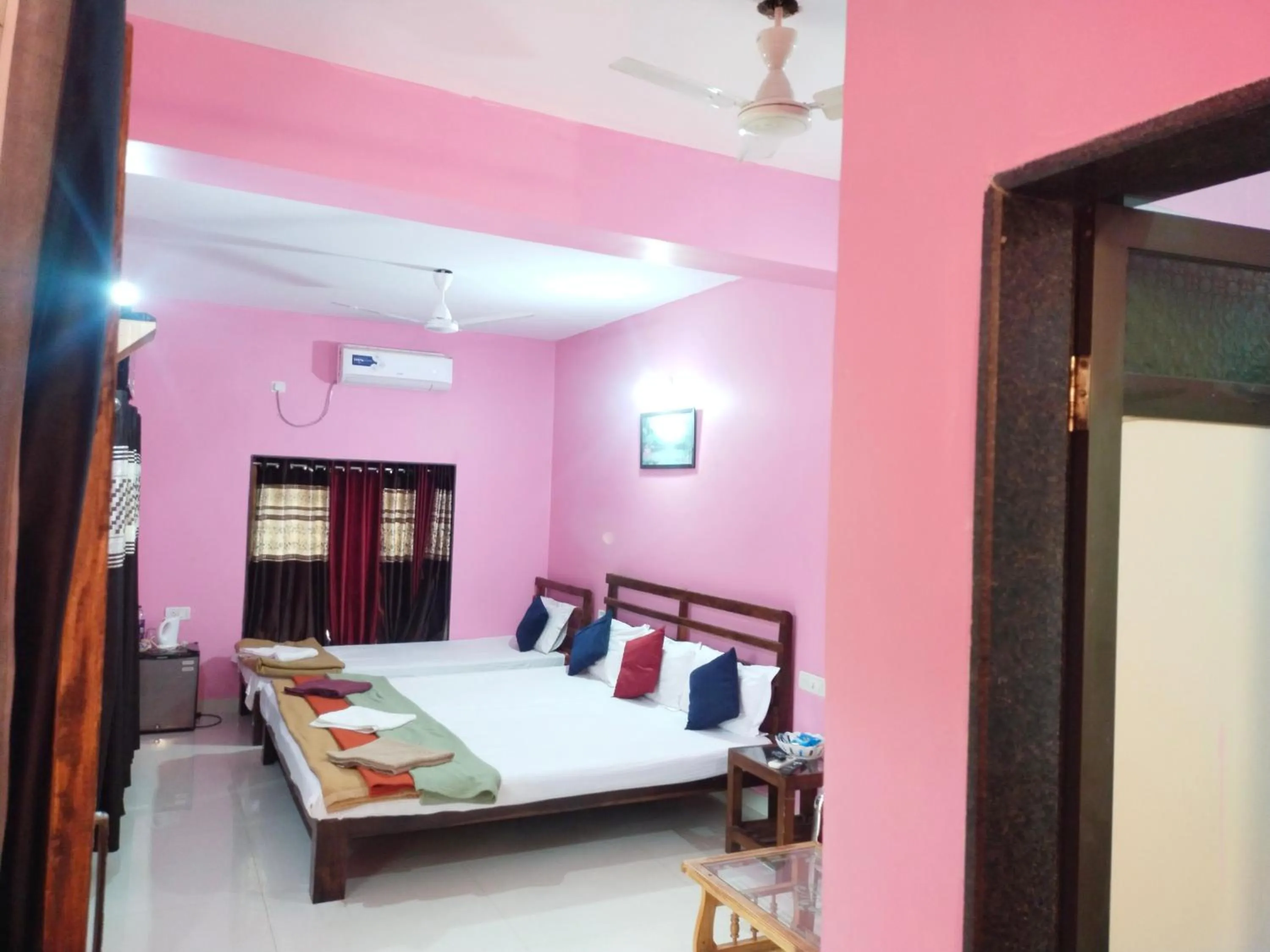 Bed in Samant Beach Resort