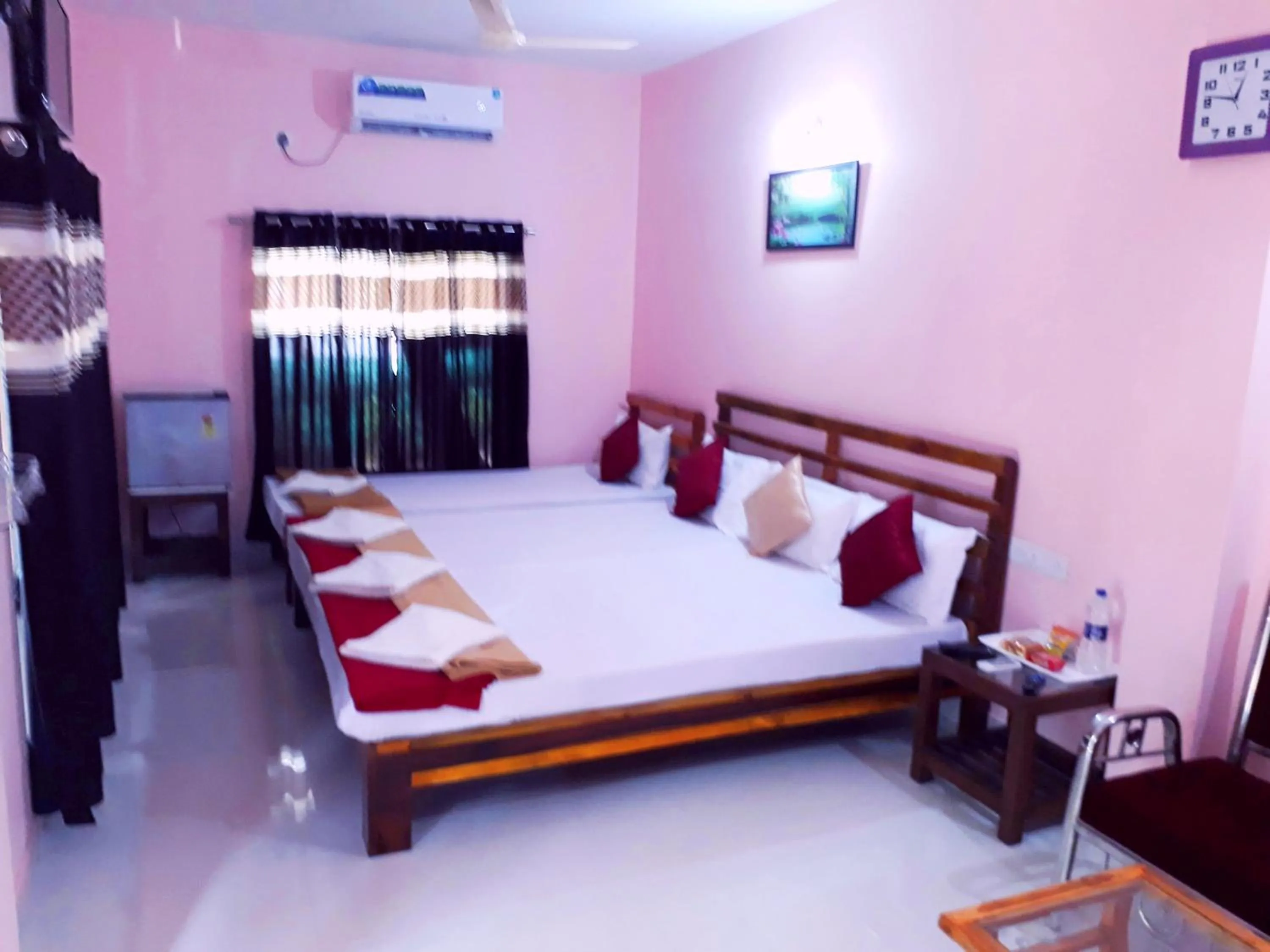 Bed in Samant Beach Resort