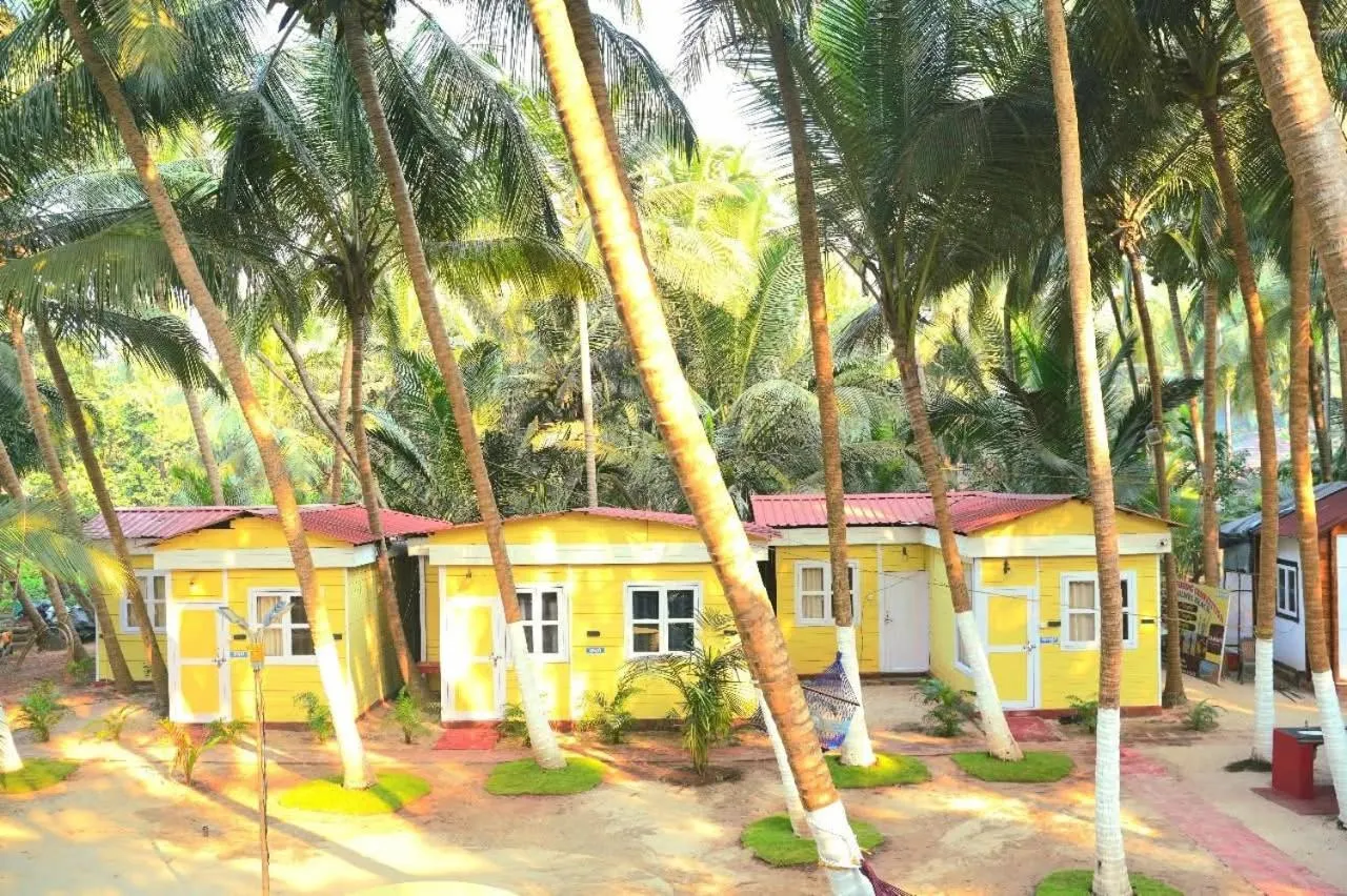 Garden in Samant Beach Resort