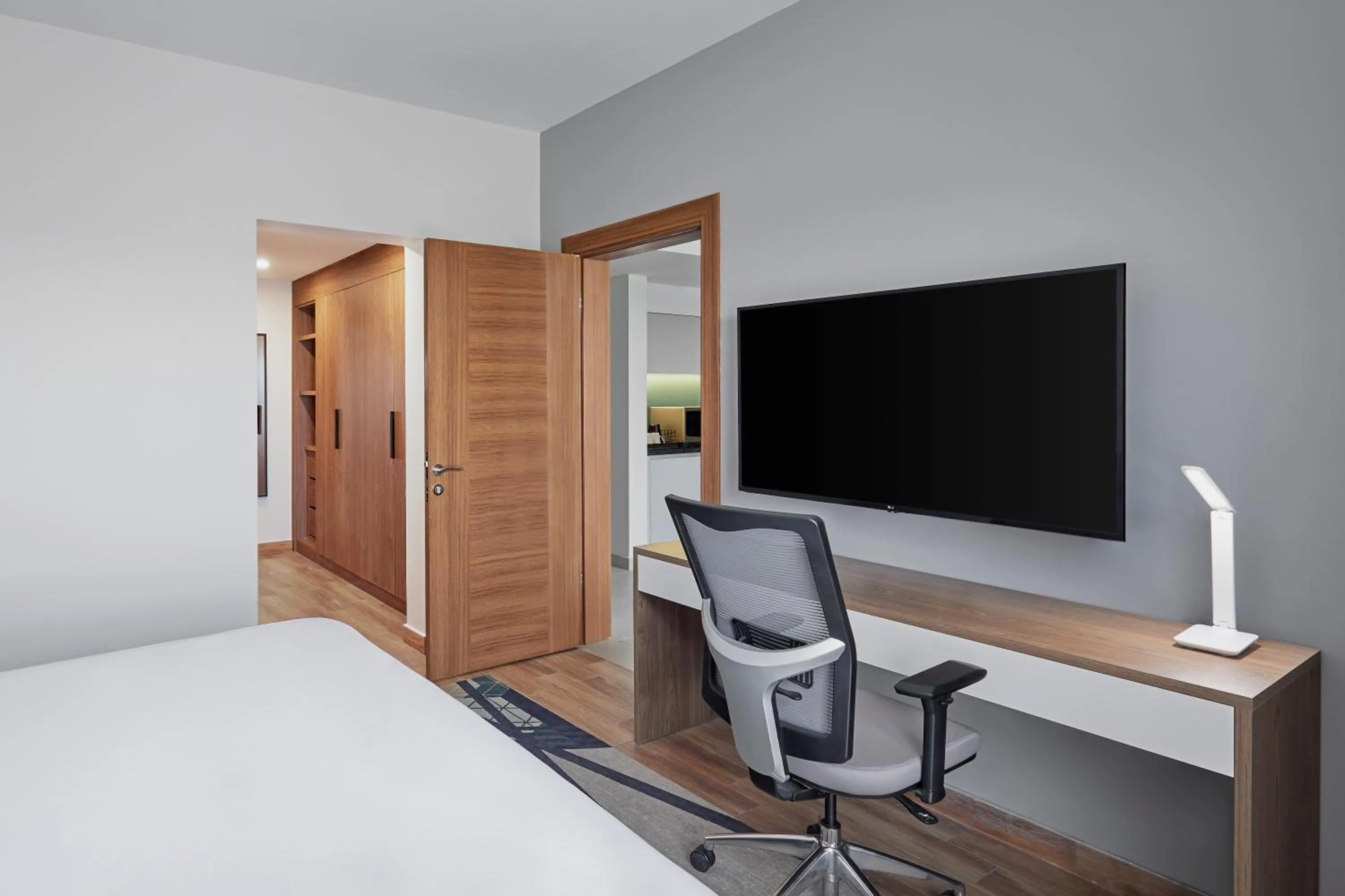 Bedroom, Bed in Holiday Inn Tabuk by IHG