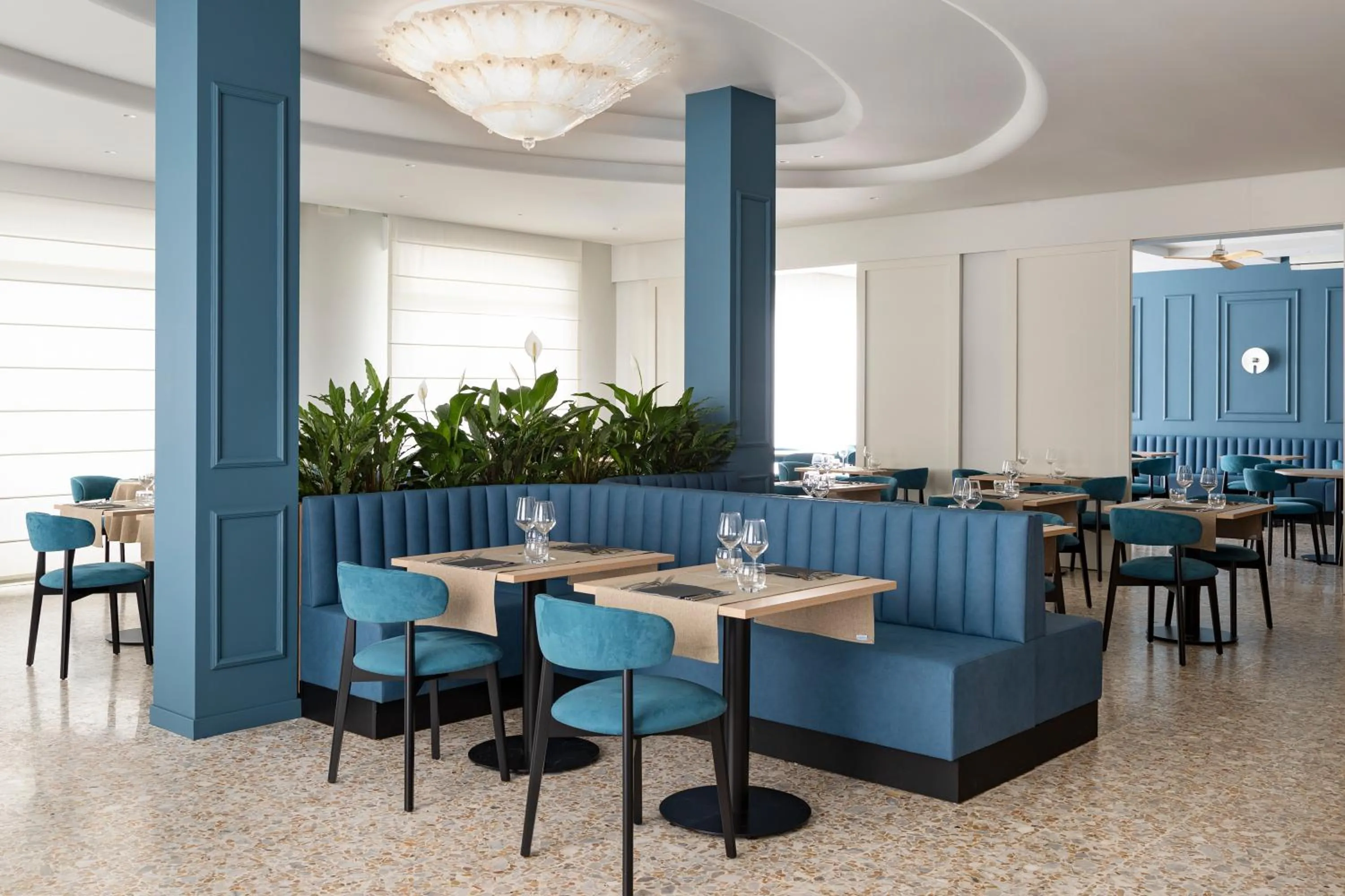 Restaurant/places to eat in Hotel Gemma