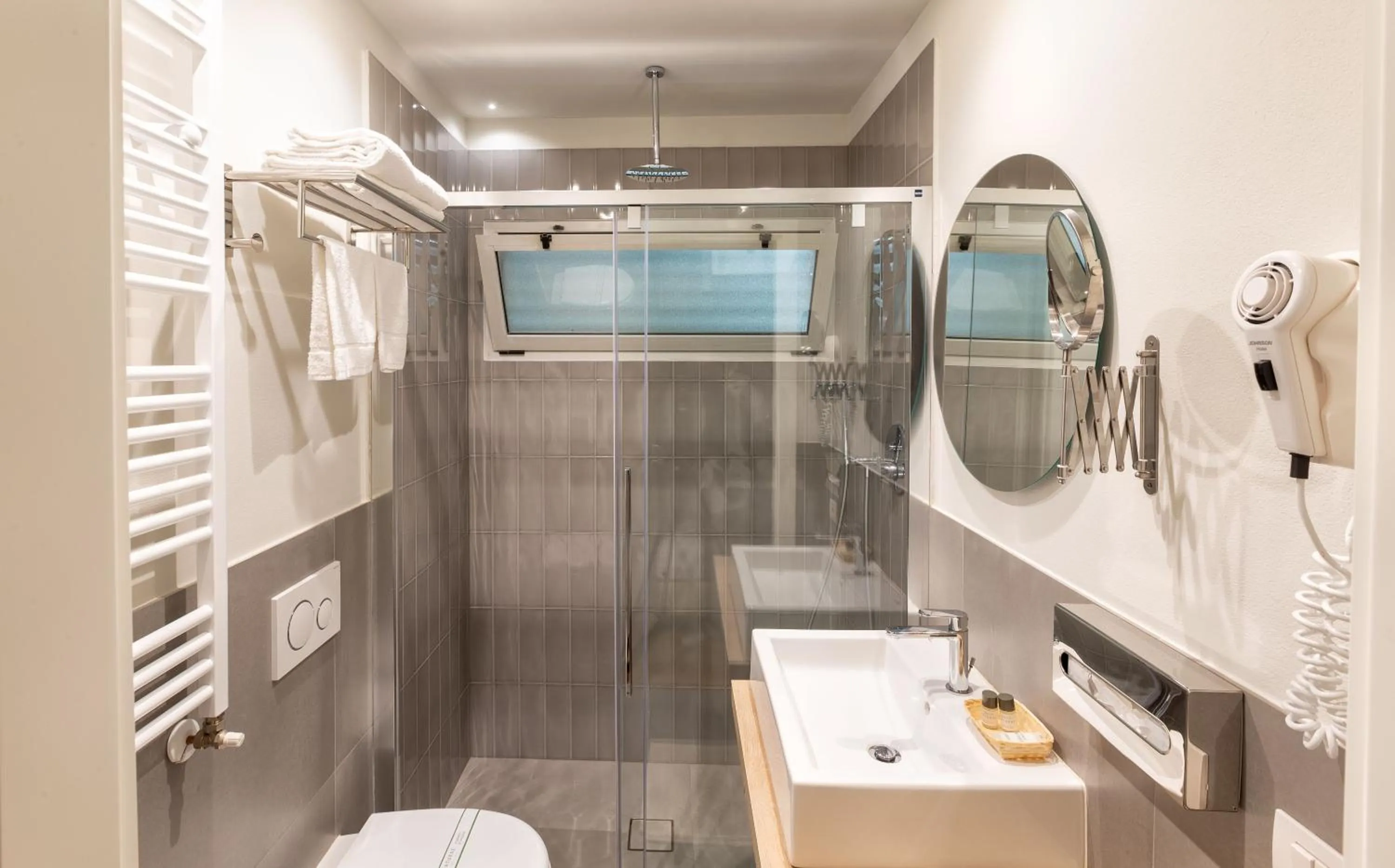 Bathroom in Hotel Gemma