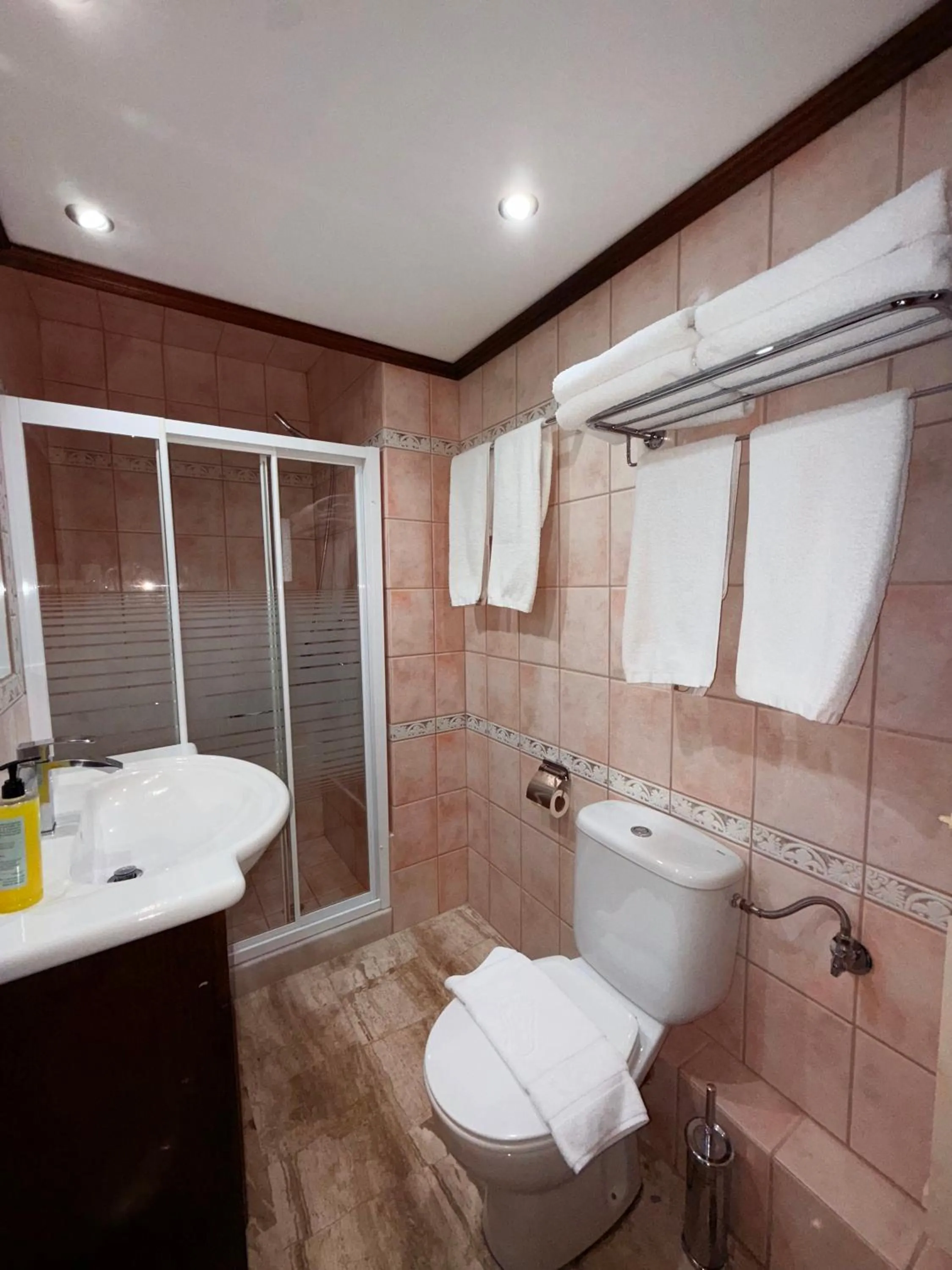 Bathroom in Marianna's Home Accommodation