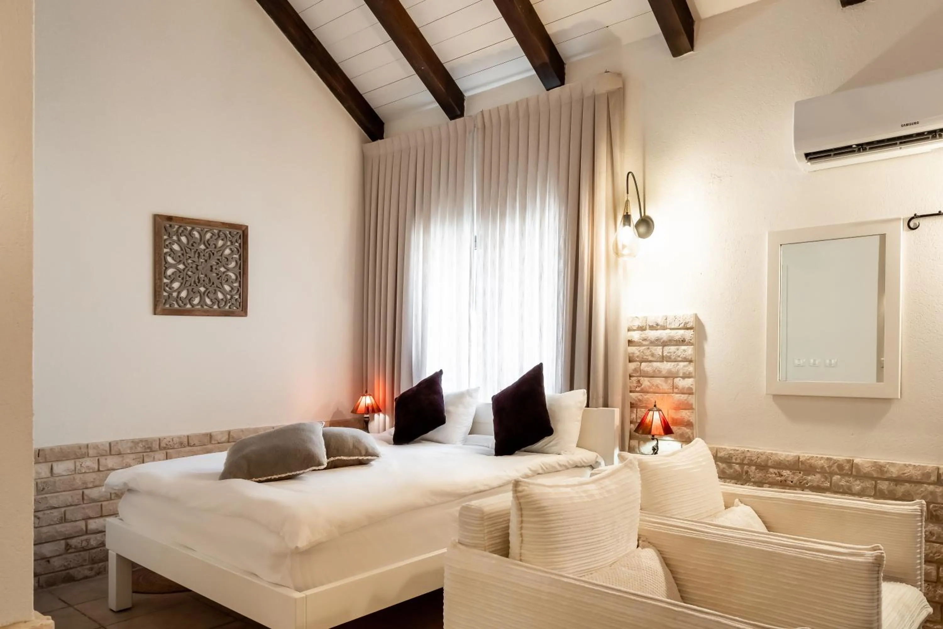 Bedroom, Bed in Grand Vista Boutique Hotel And Spa