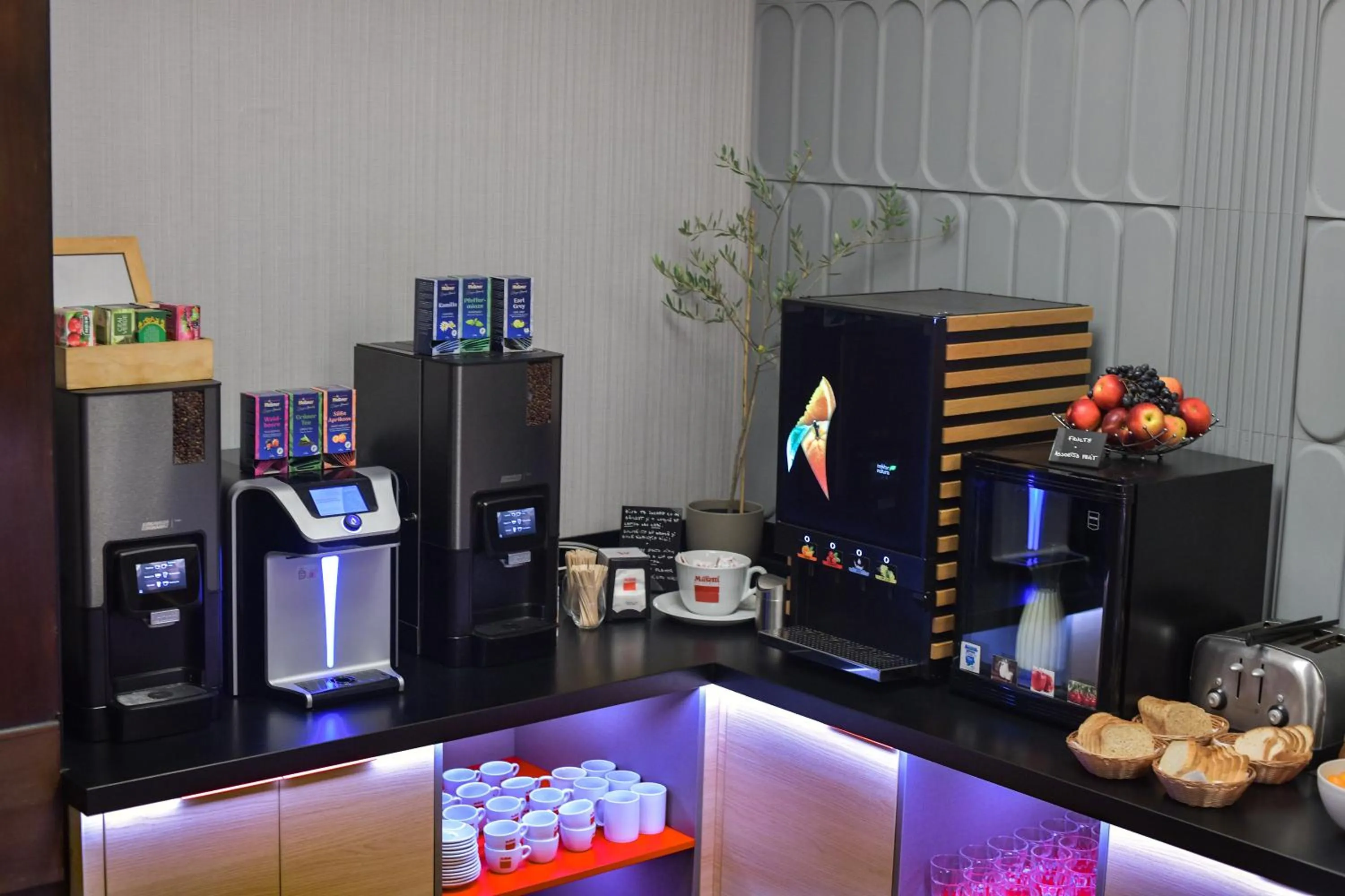 Coffee/tea facilities in ibis Styles Pitesti Arges