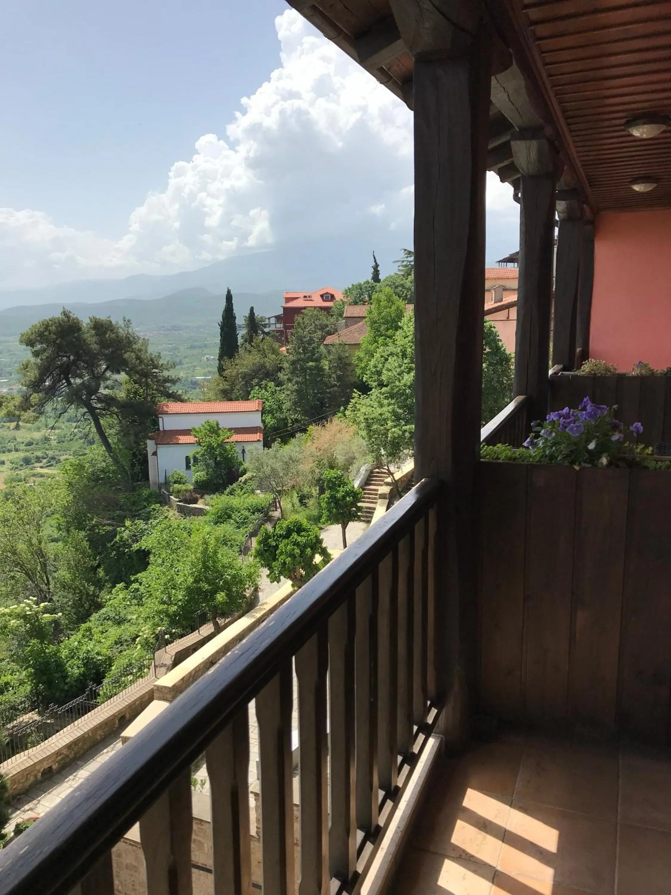 Lake view in Varosi 4 Seasons