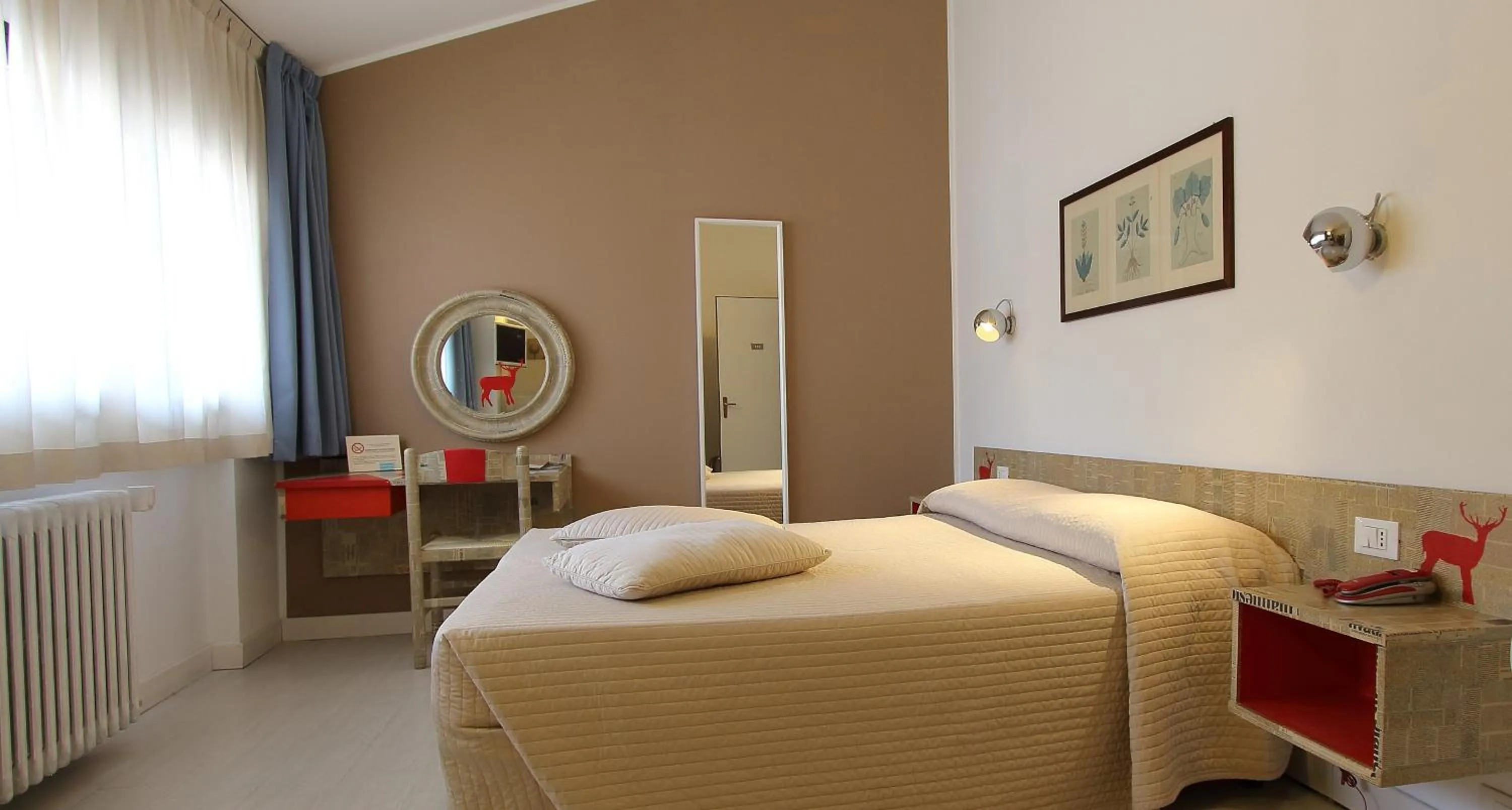 Bedroom, Bed in Hotel Giardino